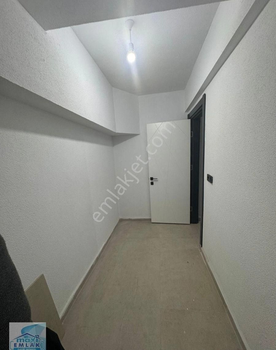 Bandırma Mavi'den Ultra Lüx Şık Tasarımlı 5+1+2 Satılık Triplex - Görsel 33