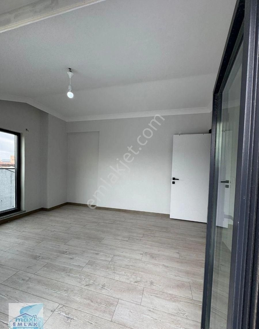Bandırma Mavi Emlaktan 17 Eylül Mahallesinde 3+1 Dublex Daire - Görsel 8