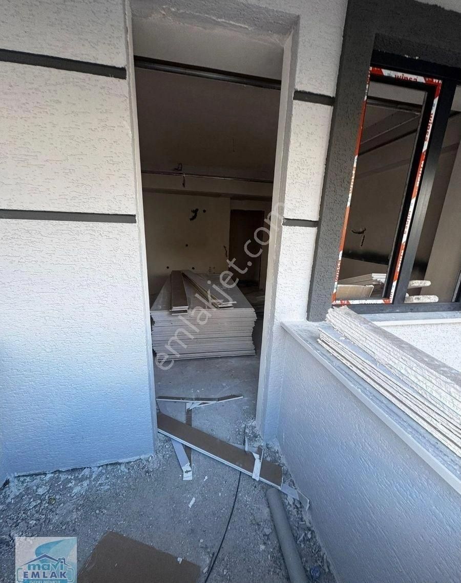 Bandırma Mavi Emlaktan 600 Evler Mahallesinde 1+1 Yüksek Giriş Satılık Daire