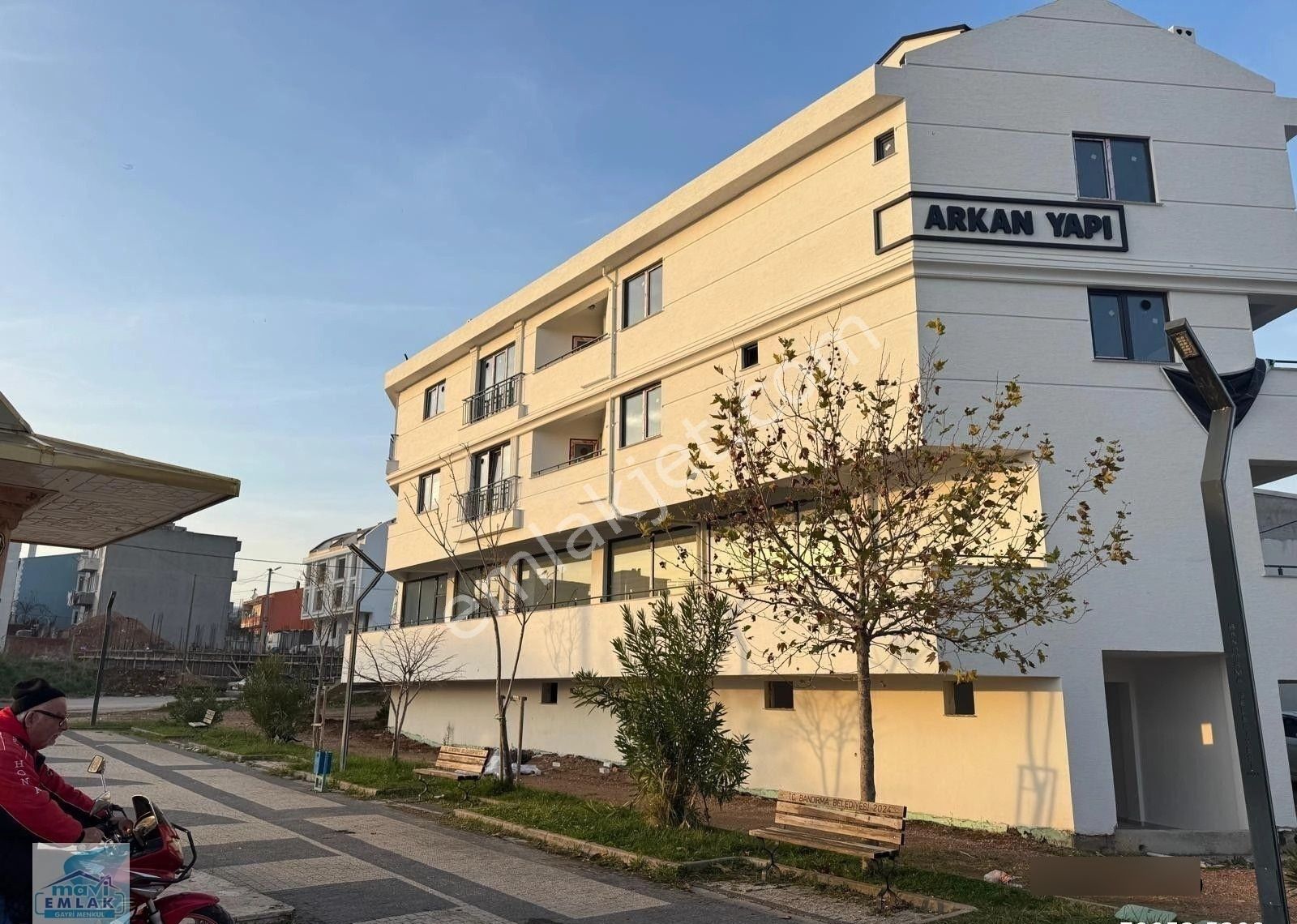 Bandırma Mavi Emlaktan Ay Yıldız Mahallesinde 1+1 Kiralık Daire - Görsel 12