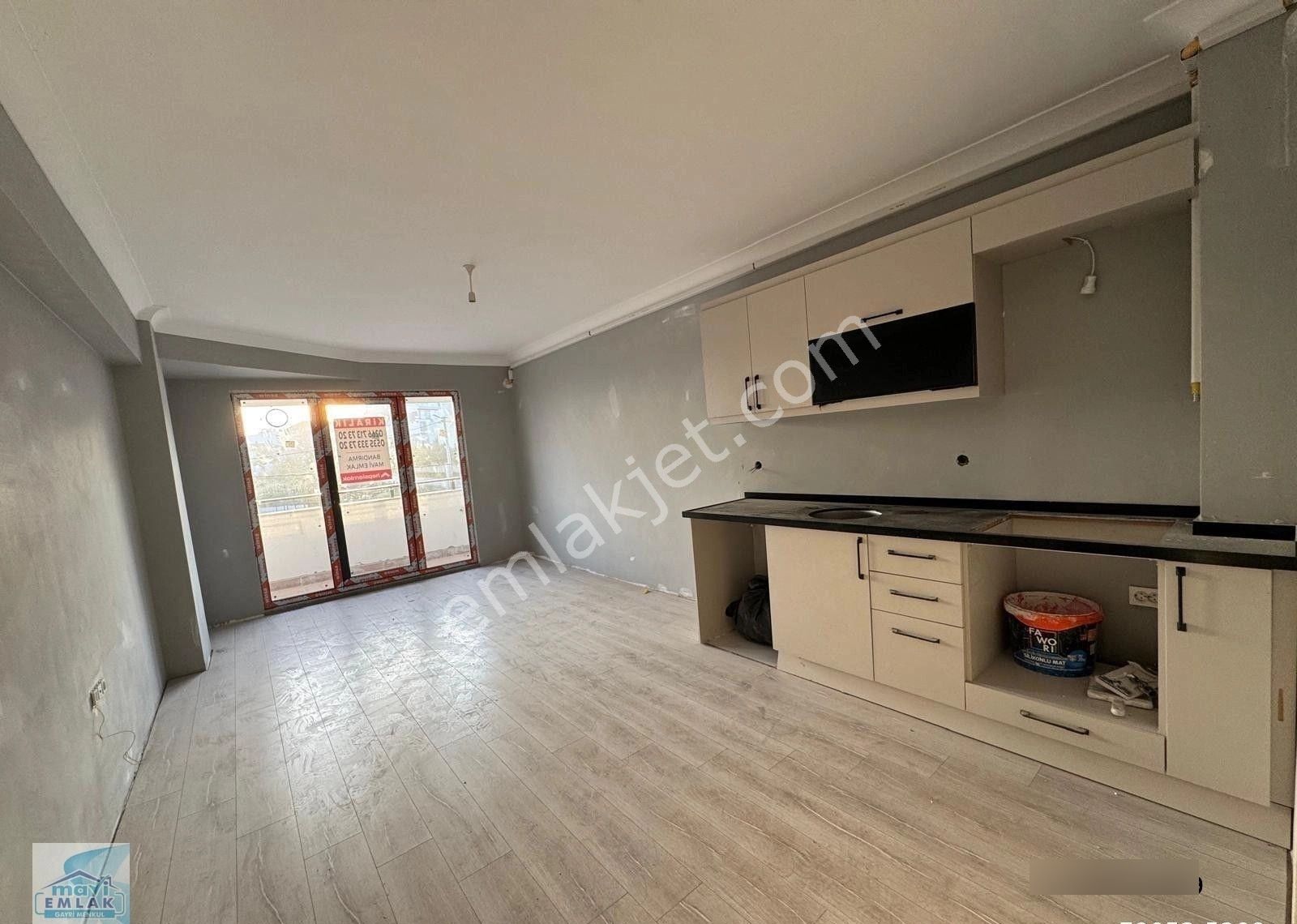 Bandırma Mavi Emlaktan Ay Yıldız Mahallesinde 1+1 Kiralık Daire