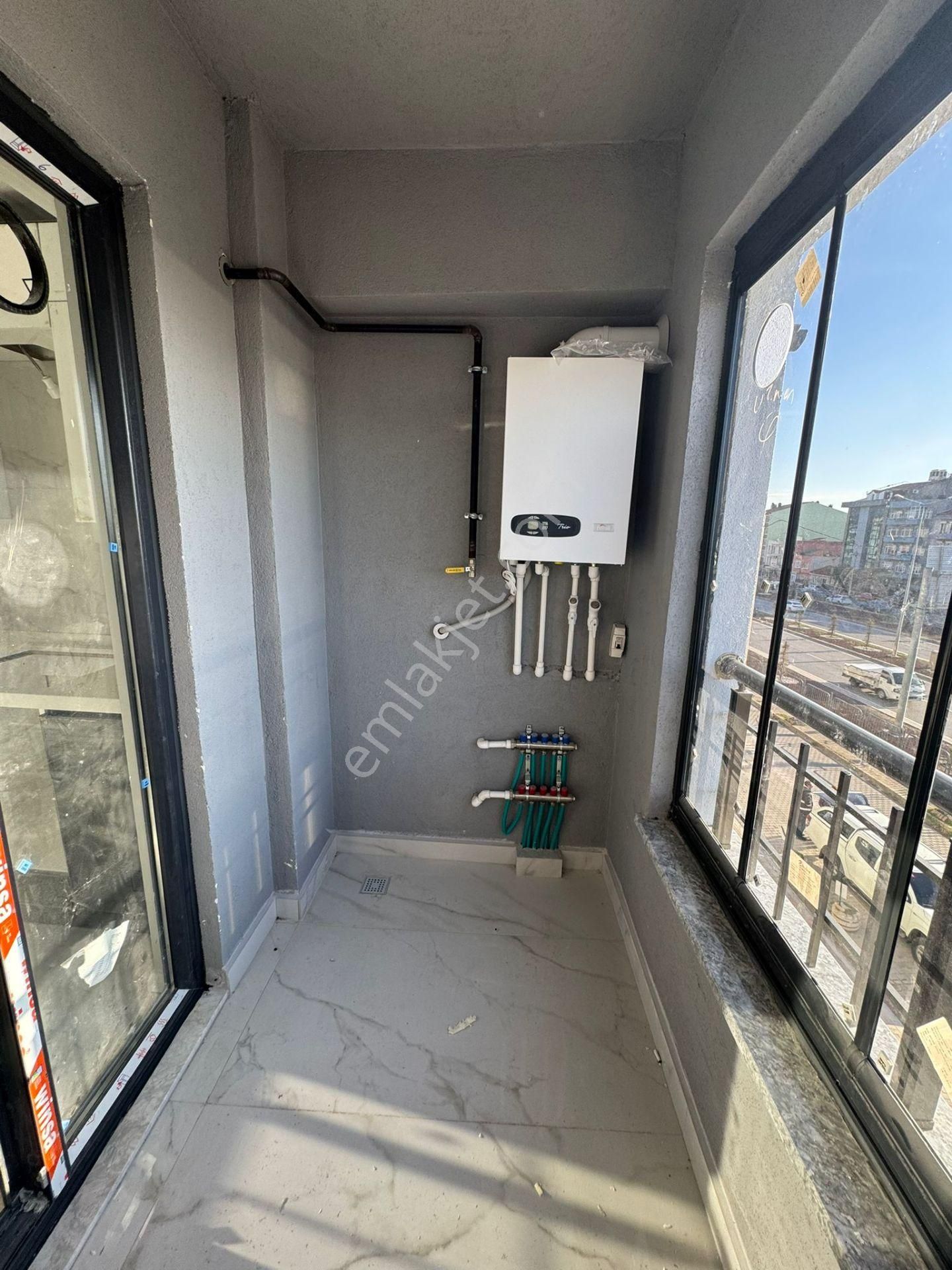 Bandırma Mavi Emlaktan 600 Evler Mahallesi Atatürk Caddesi Üzerinde Satılık 2+1 Daireler - Görsel 22