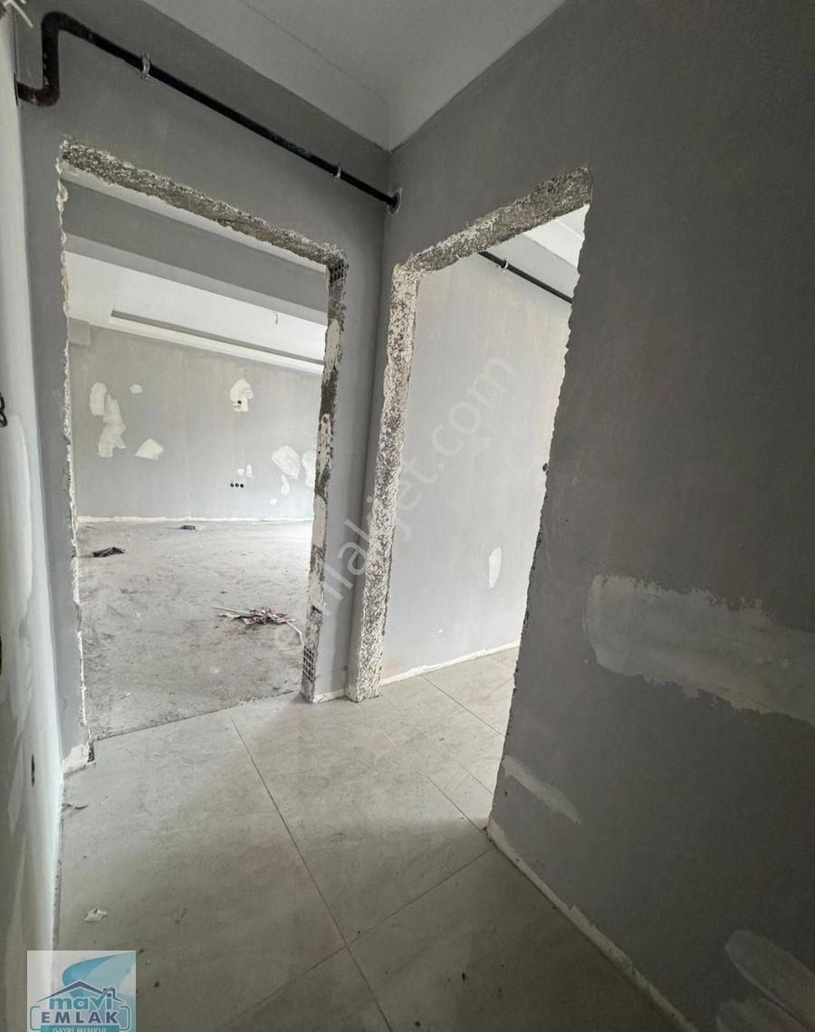 Bandırma Mavi Emlaktan Yeni Mahallede 2+0 Ayrı Mutfaklı Satılık Daire