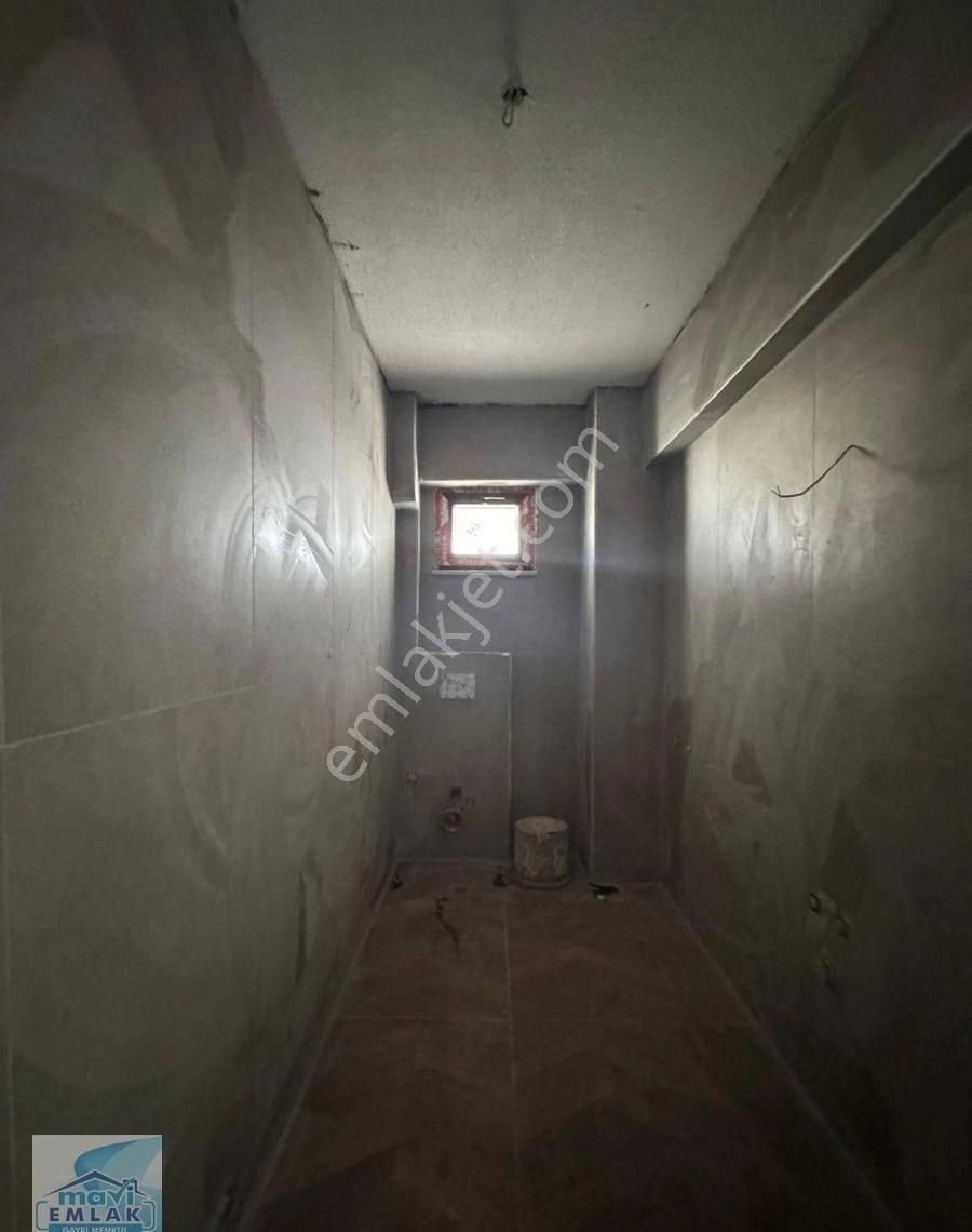 Bandırma Mavi Emlaktan Yeni Mahallede 2+0 Ayrı Mutfaklı Satılık Daire - Görsel 12