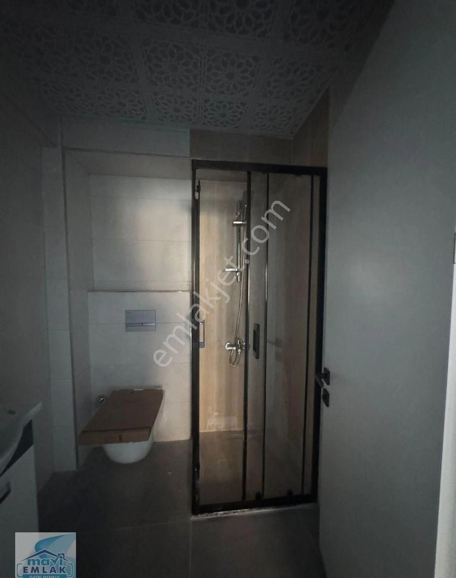 Bandırma Mavi Emlaktan İhsaniye Mahallesinde 2+1 Ara Kat Satılık Daire