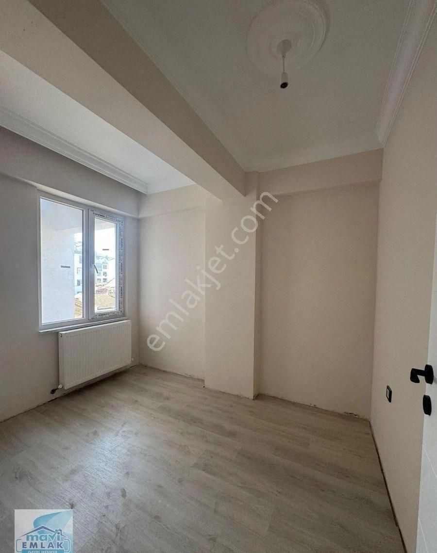 Bandırma Mavi Emlaktan 600 Evler Mahallesinde 2+1 Ara Kat Kiralık Daire - Görsel 14