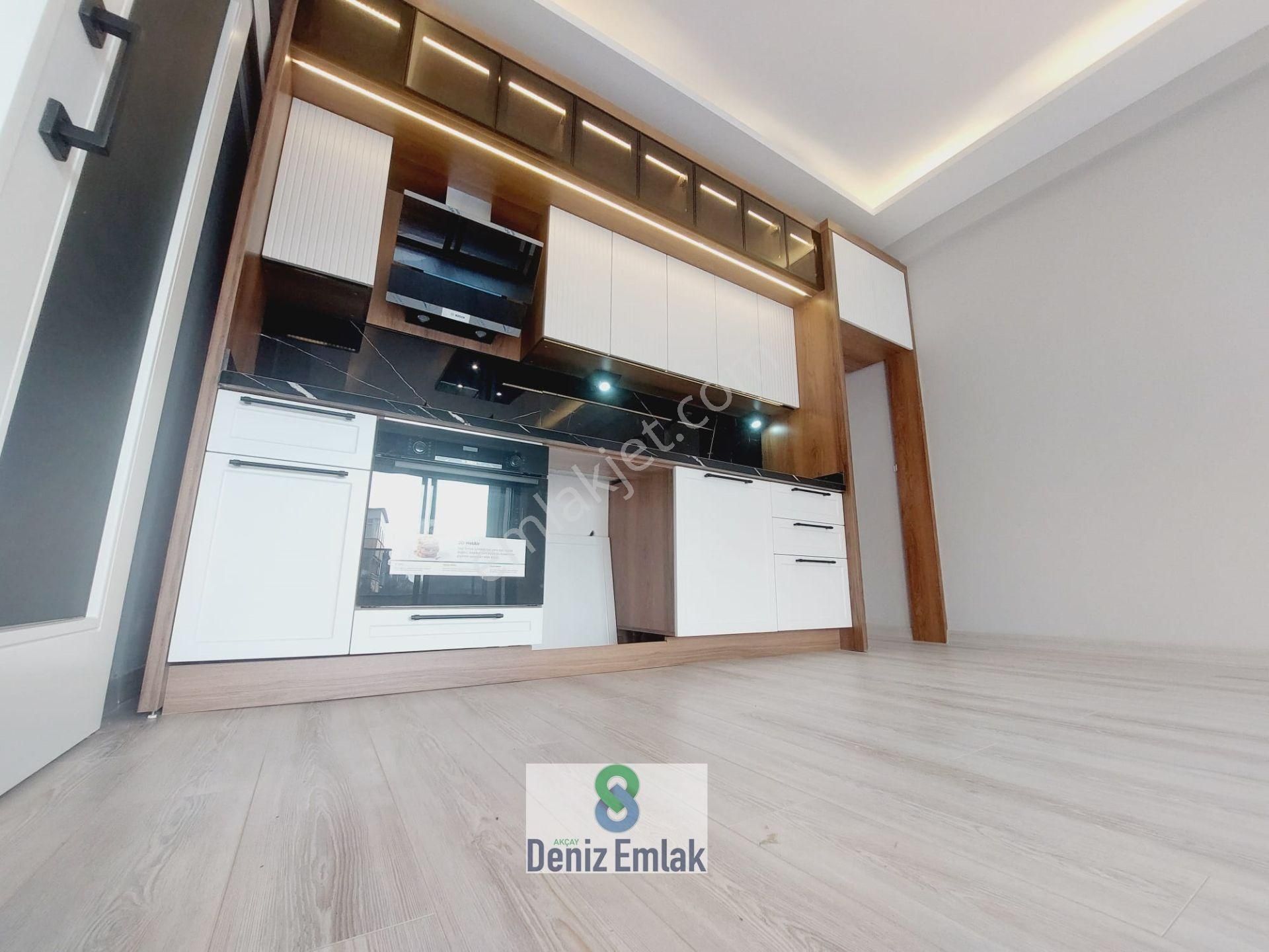 Denizden Altınolukta Arakat Öncephe Muhteşem Lokasyonda Satılık 2+1 Daire. - Görsel 3