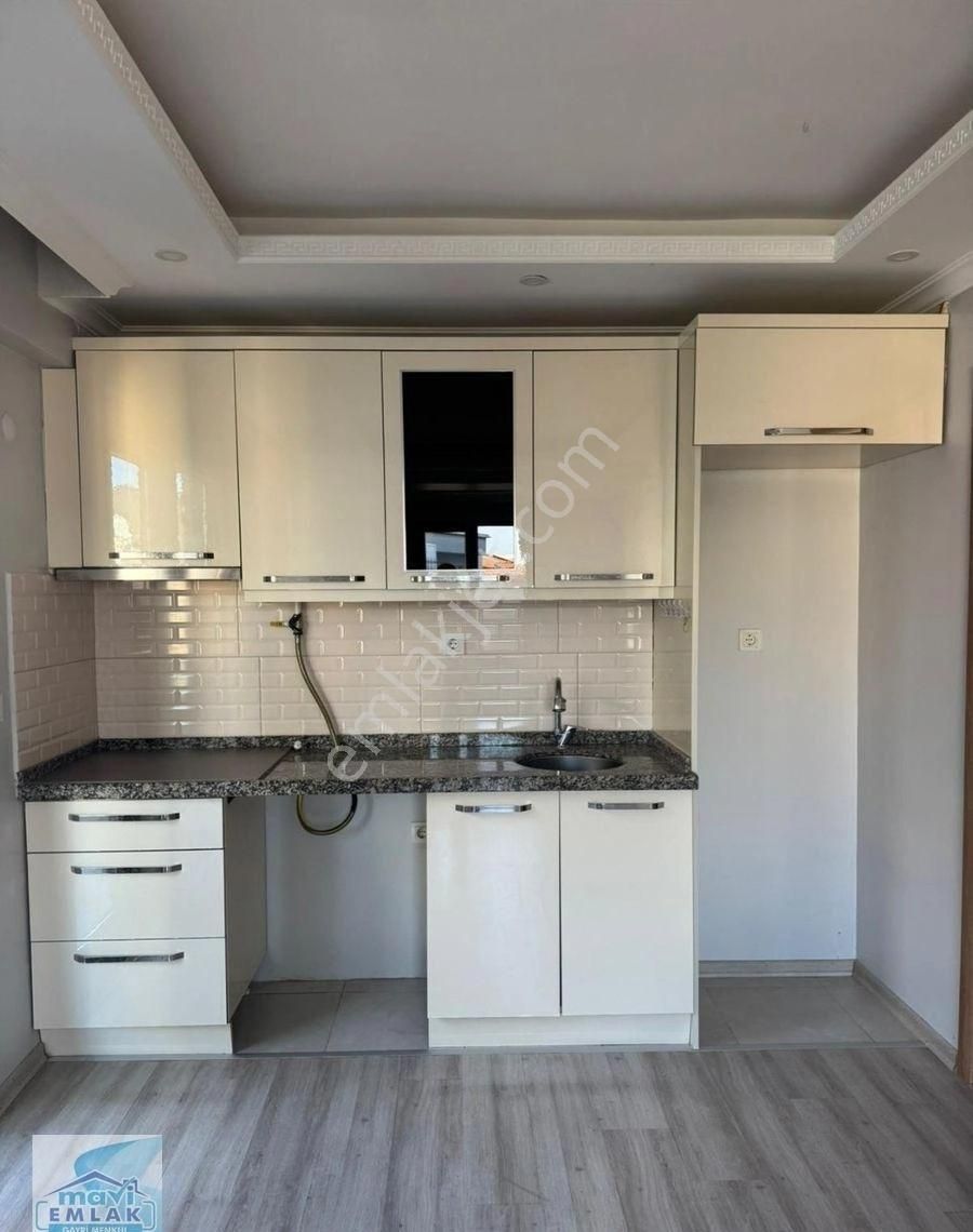 Bandırma İhsaniye Mahallesinde 2+1 Amerikan Mutfaklı Kiralık Daire - Görsel 6