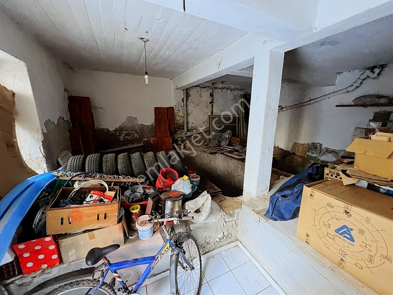 Olivium'dan Denize Sıfır 3 Katlı Satılık Müstakil Ev + Dükkan - Görsel 9