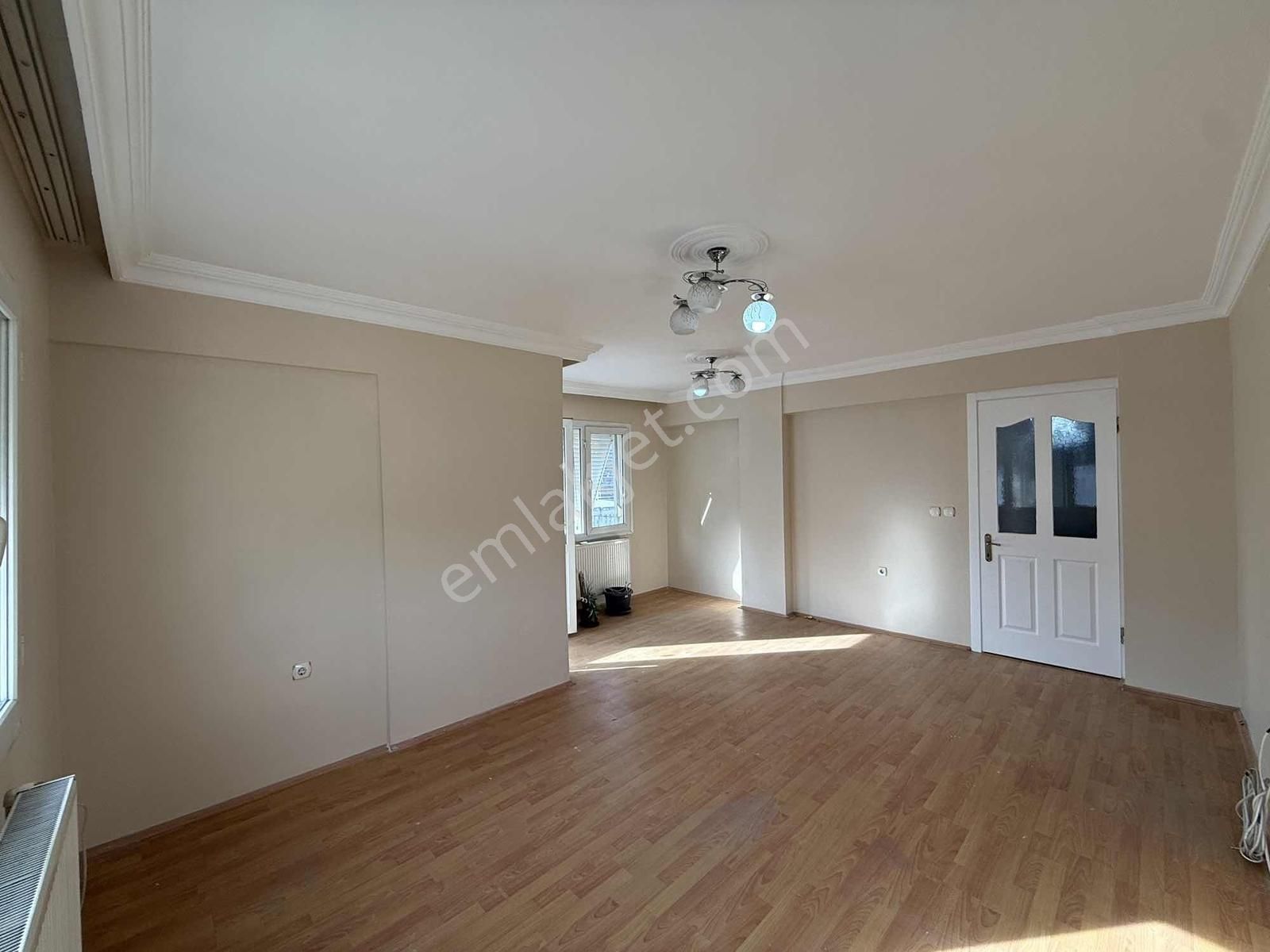 Güler'den 3+1 Satılık Sitede Daire - Görsel 35