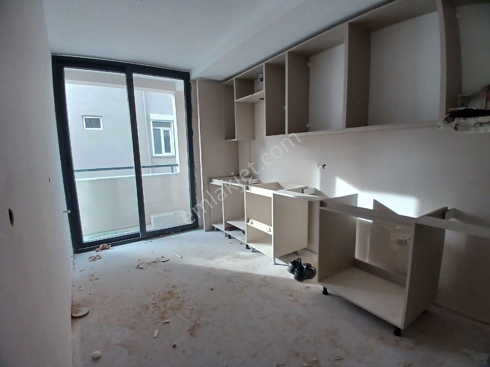 Manavgat Çağlayan Mahallesinde Satılık 2+1 Garajlı Arakat Daire - Görsel 2