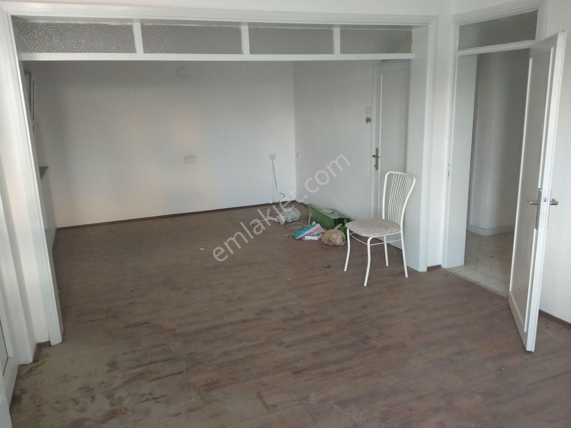 Yasin Emlaktan 2 Katlı Şirinevler Mahallesinde Mustakıl Ev - Görsel 14