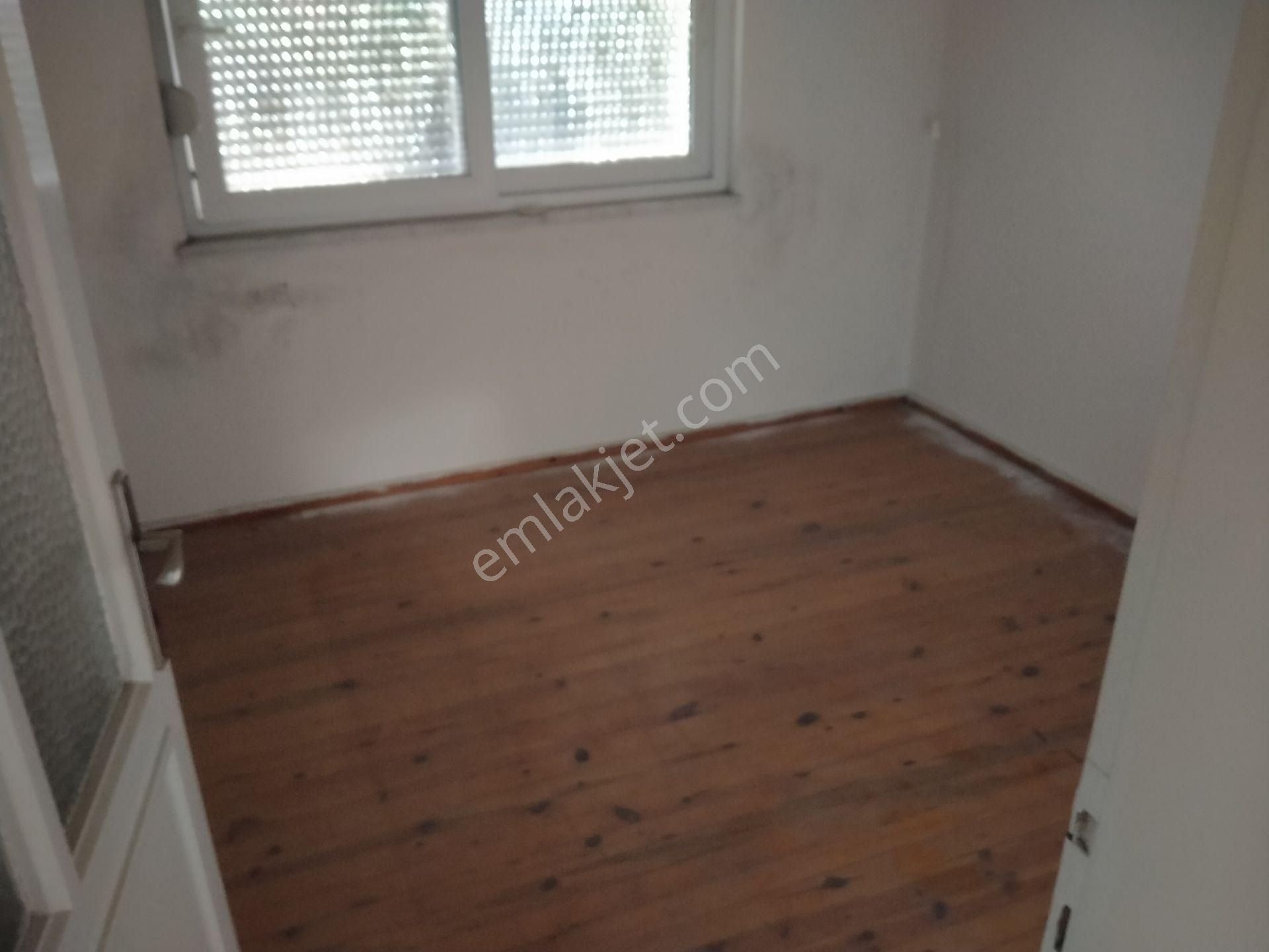 Yasin Emlaktan 2 Katlı Şirinevler Mahallesinde Mustakıl Ev - Görsel 18