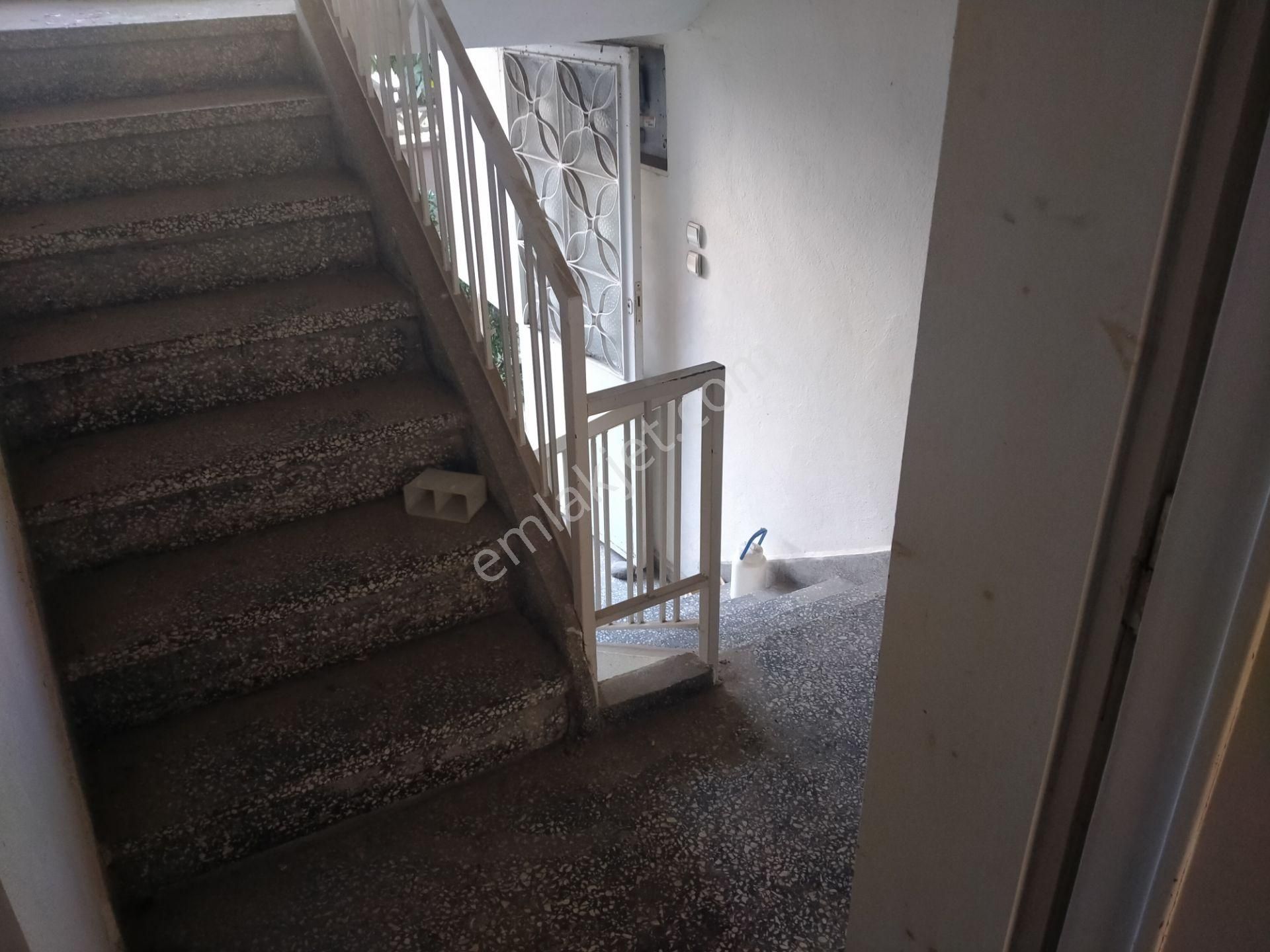 Yasin Emlaktan 2 Katlı Şirinevler Mahallesinde Mustakıl Ev - Görsel 8