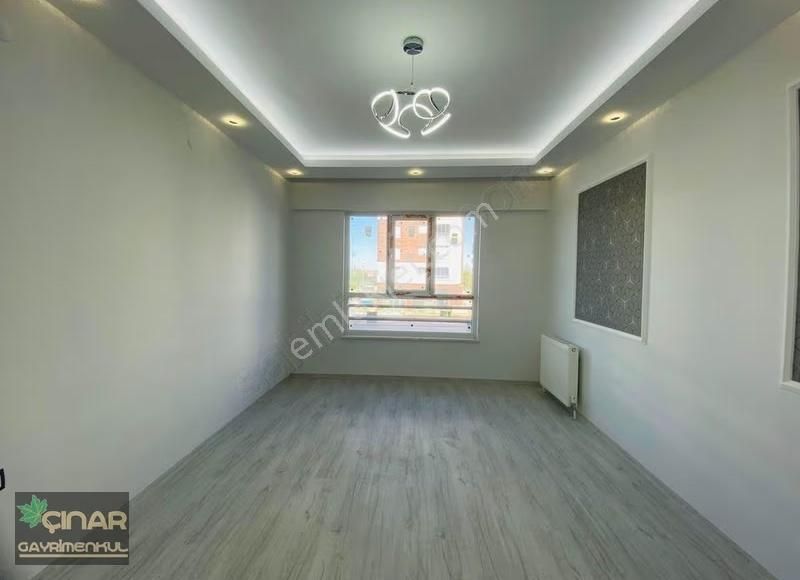 Zümrüt Mahallesinde Geniş Balkonlu, Sıfır Ultra Lüks 3+1 - Görsel 7