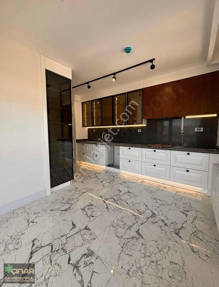 Yakut-kasr-ı Arven 4 Te Sıfır Meskenli Hemen Oturulur 4+1 Fırsat - Görsel 3