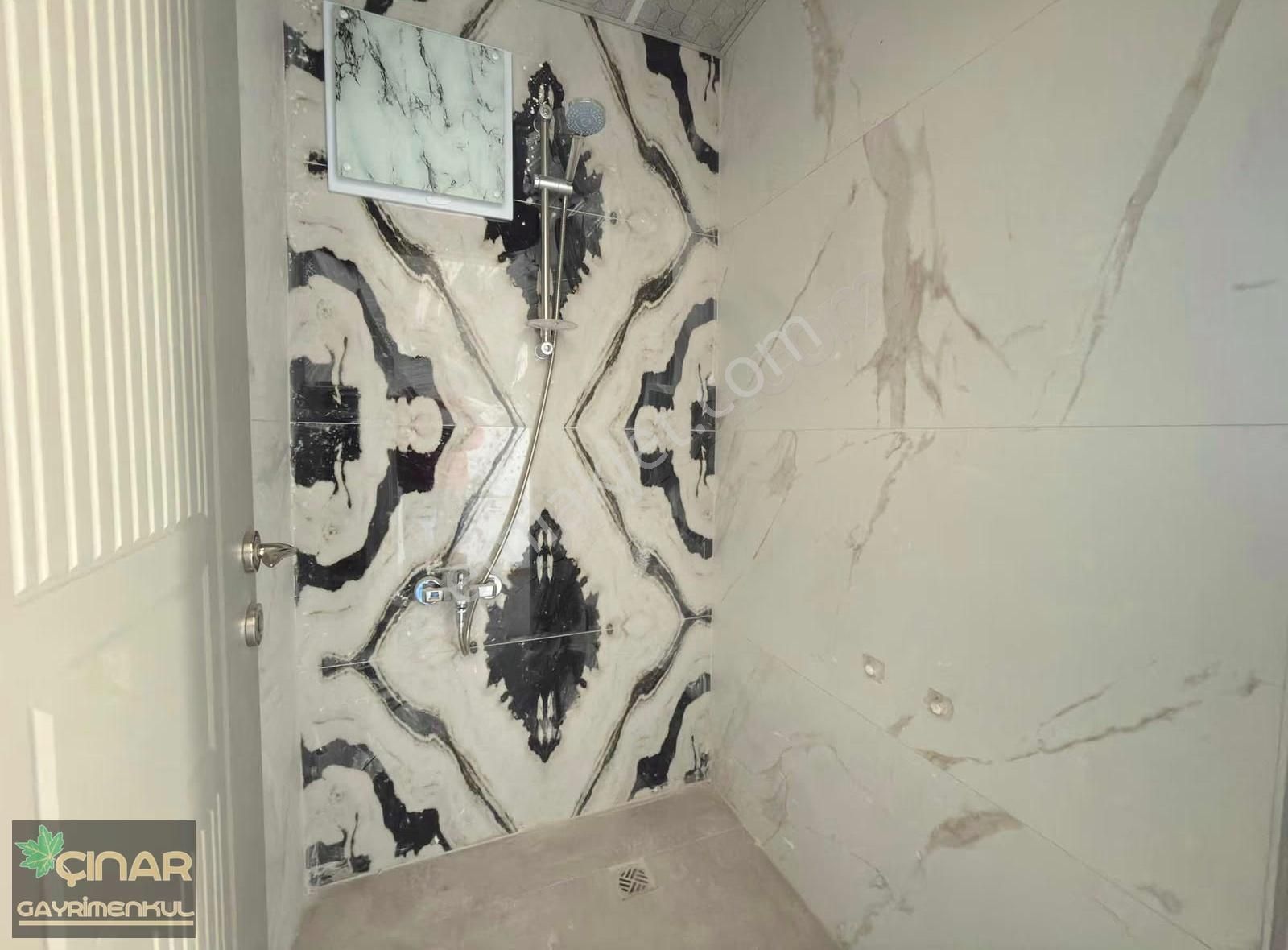 Mimsinde Hemen Oturulur Kombili Kısa Katlı Fırsat Dairesi - Görsel 9