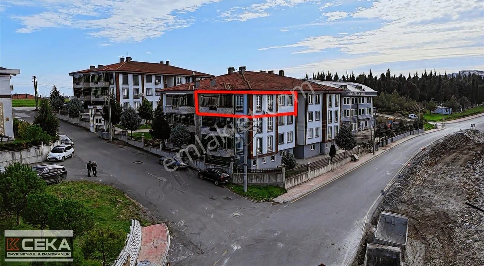 Serdivan Doğa+şehir Manzaralı Kapalı Otoparklı Satılık 3+1 Daire