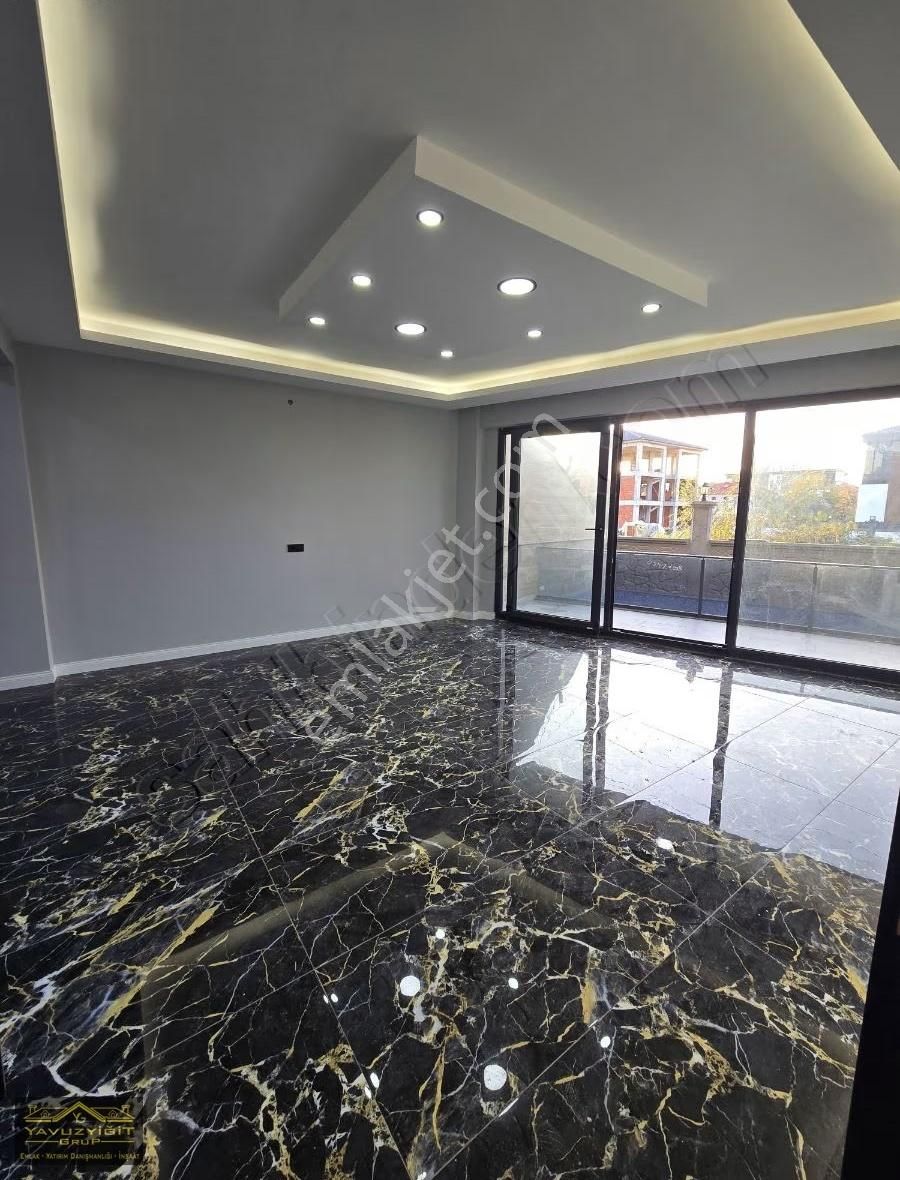 Karasu Havuzlu Muhteşem Villa - Görsel 2