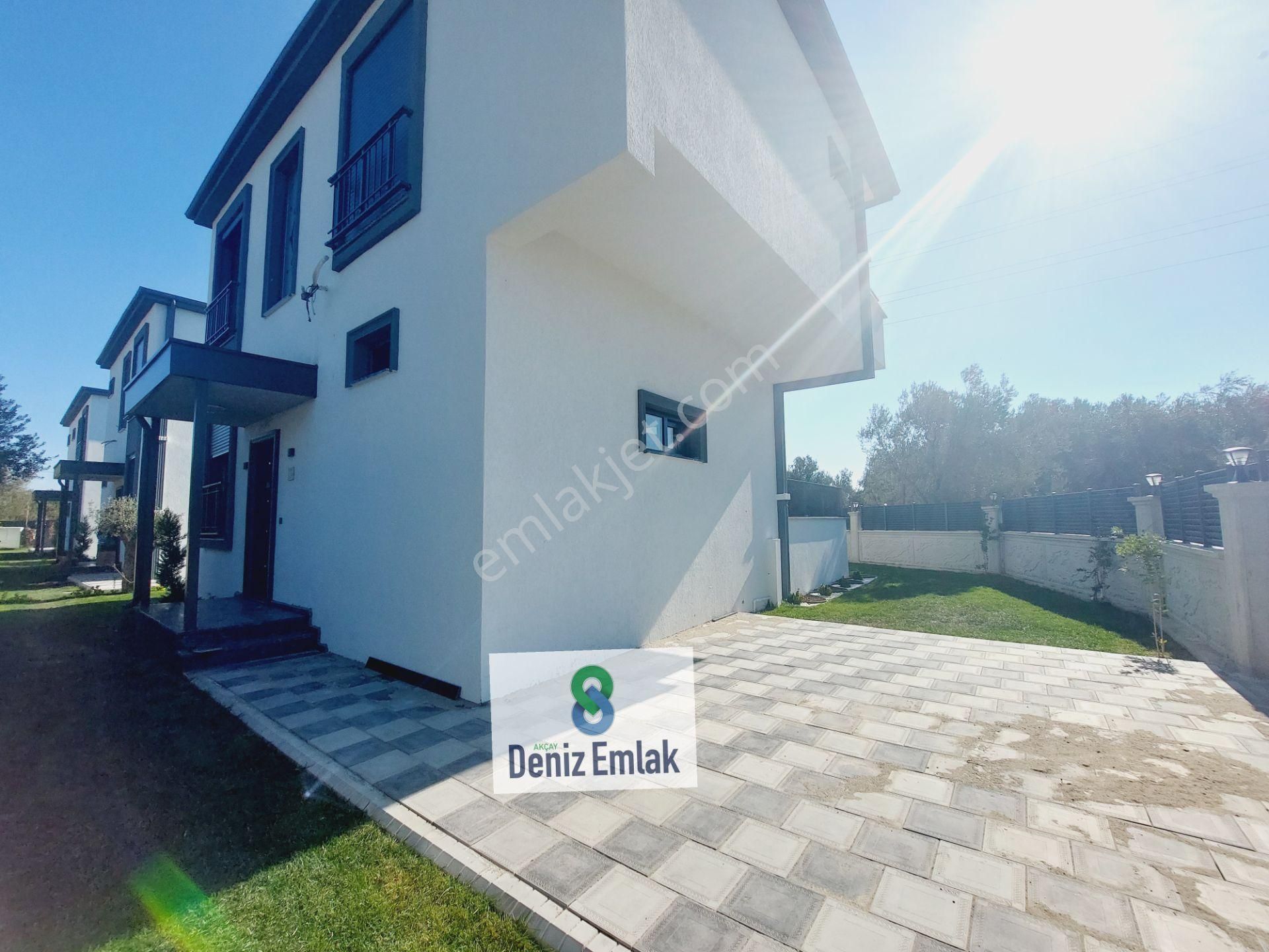 Denizden Akçayda Lüks Yerden Isıtmalı Satılık 5+1 Fourleks Villa. - Görsel 7