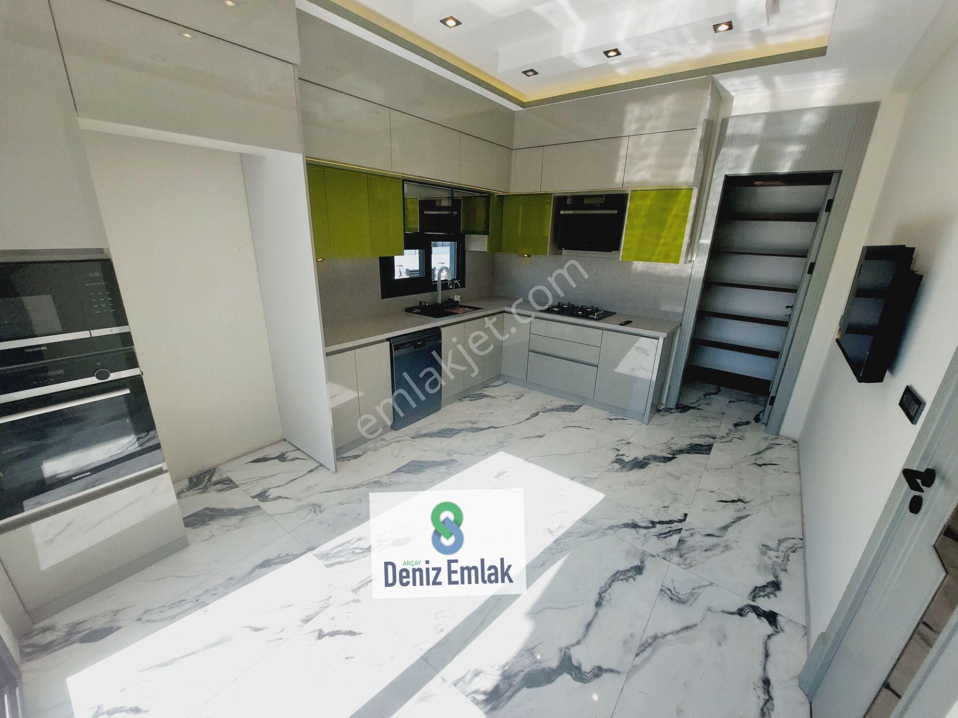 Denizden Akçayda Lüks Yerden Isıtmalı Satılık 5+1 Fourleks Villa. - Görsel 10