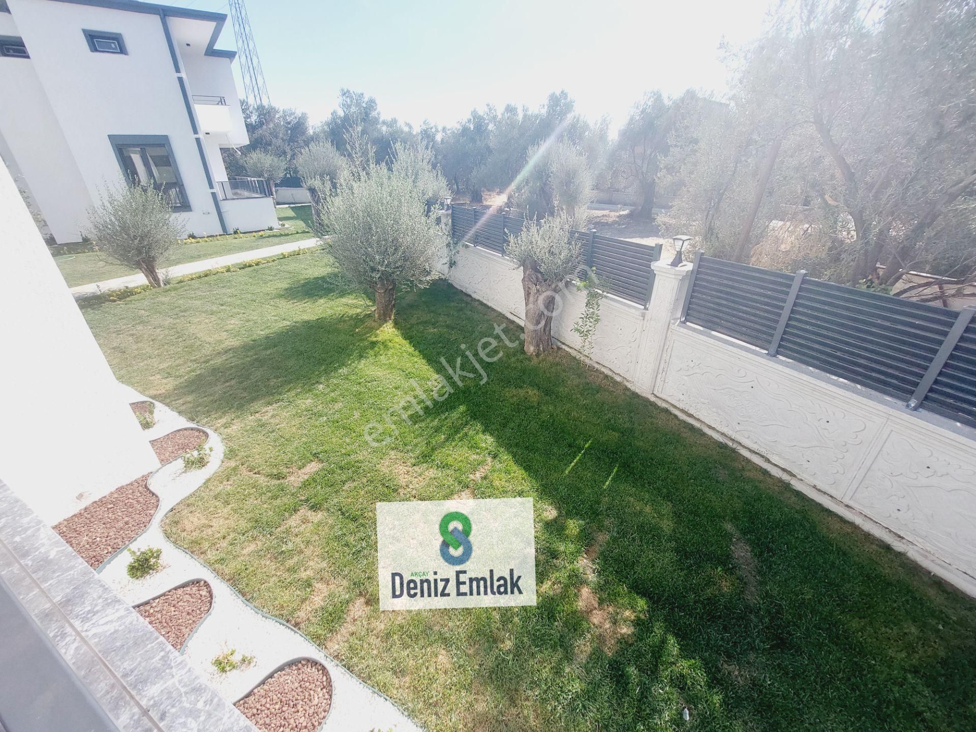 Denizden Akçayda Lüks Yerden Isıtmalı Satılık 5+1 Fourleks Villa. - Görsel 8