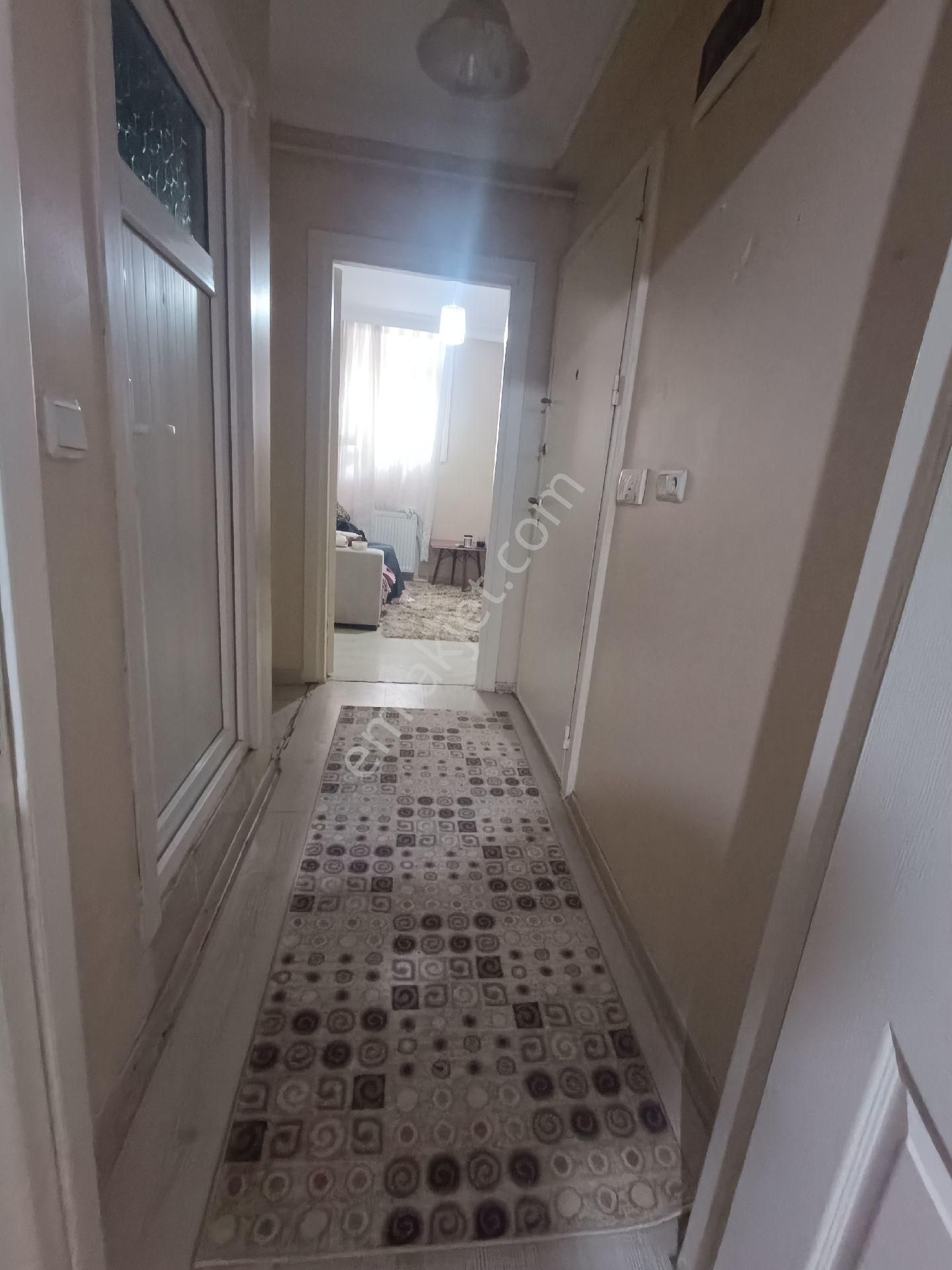 Satılık Yeni B.katı 1+1 - Görsel 8