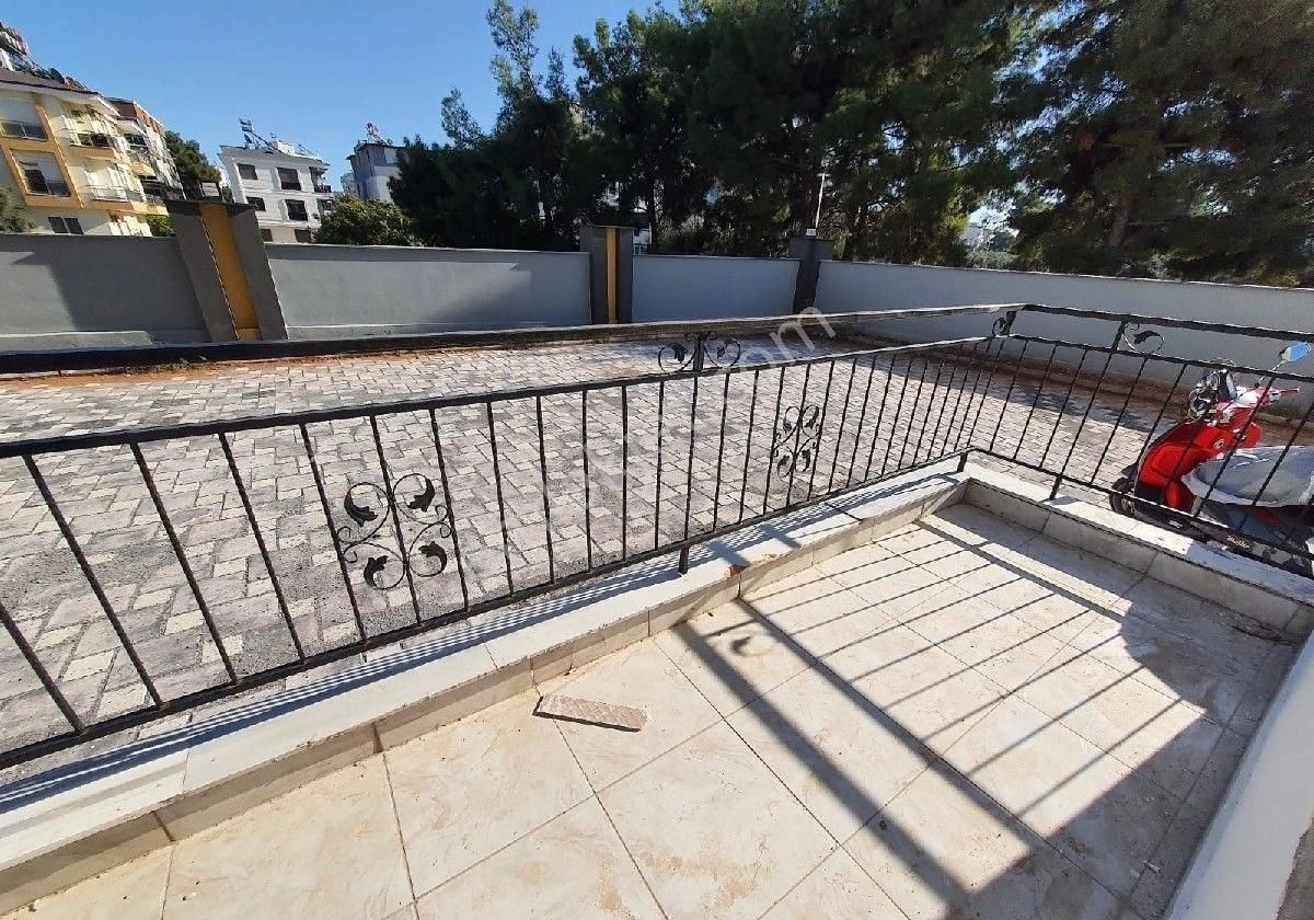 1+1 Geniş Daire Ayrı Mutfak - Görsel 4