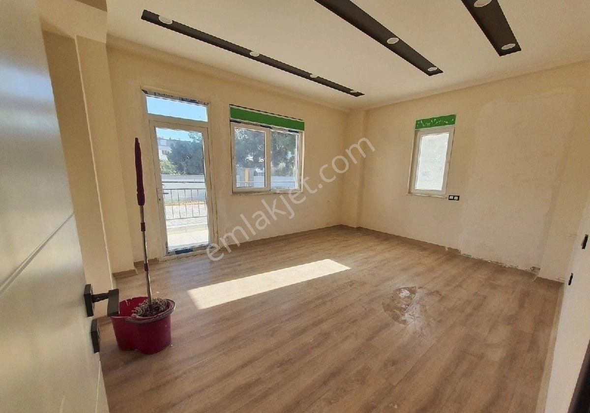 1+1 Geniş Daire Ayrı Mutfak - Görsel 3