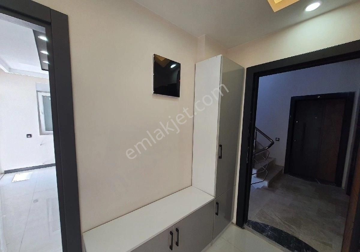 Ebeveyn Banyolu Tramvay Yakını 2+1 100m2 - Görsel 10