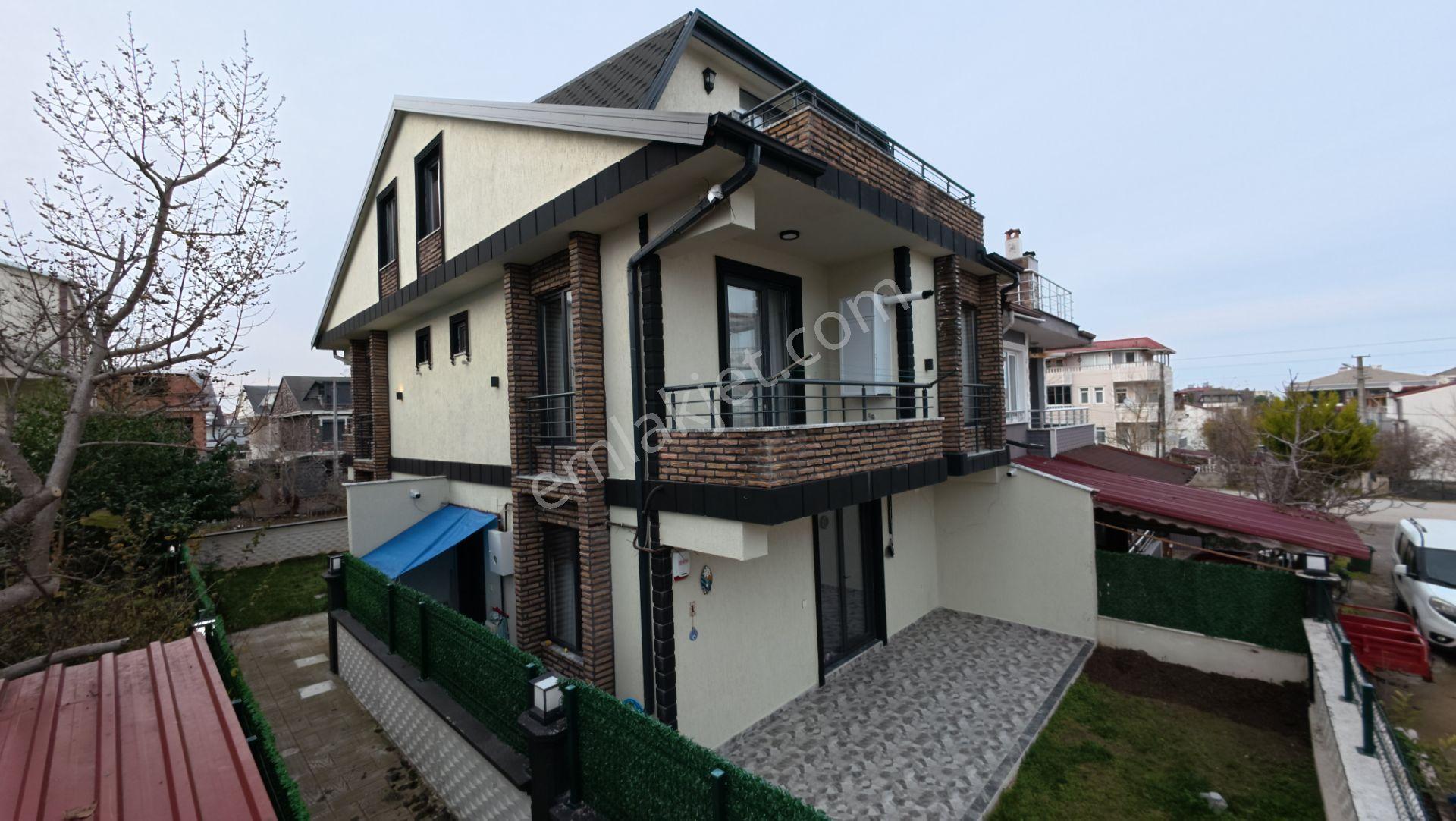 Kocaali’de Satılık Acil Fiyatlı Fırsat Villa