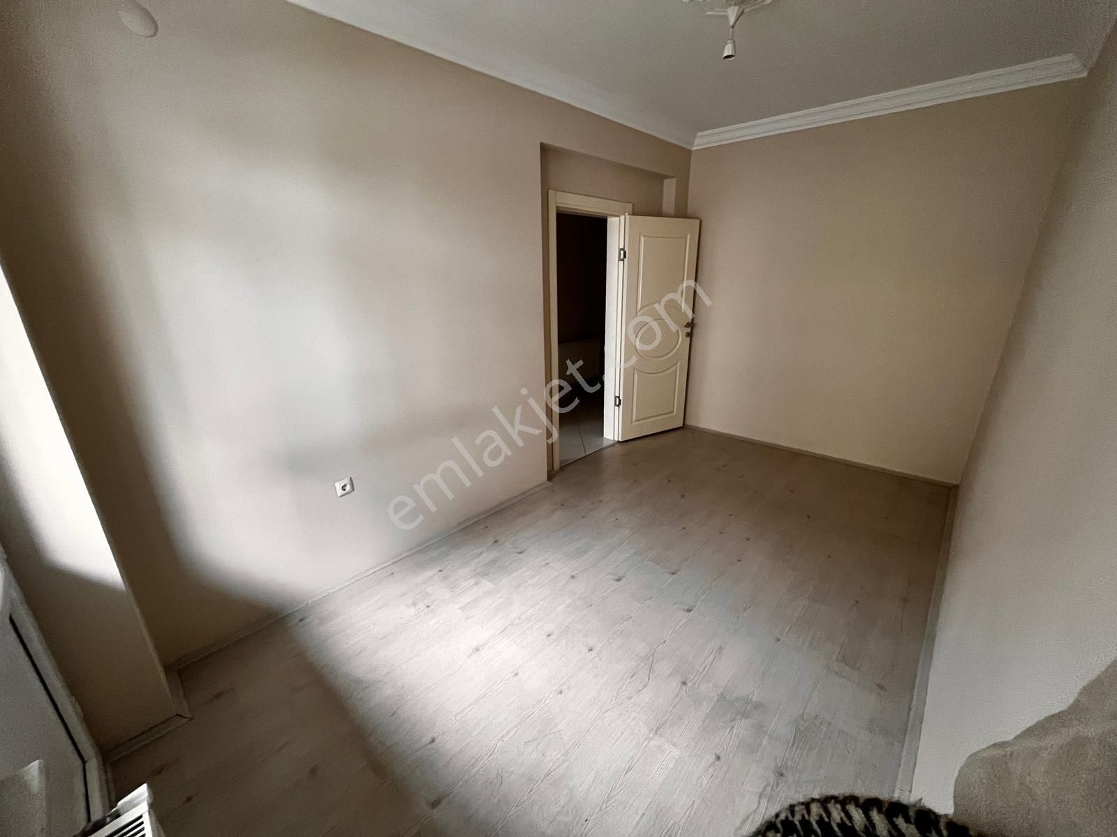 Ali Çetinkaya Cd Yakını Geniş Kullanışlı Kiralık 3+1 Sk-5 - Görsel 14