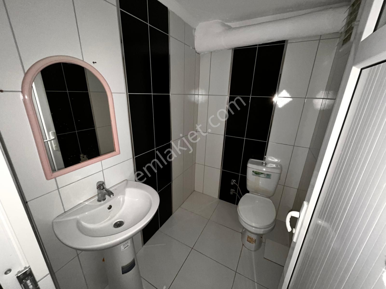 Ali Çetinkaya Cd Yakını Geniş Kullanışlı Kiralık 3+1 Sk-5 - Görsel 9