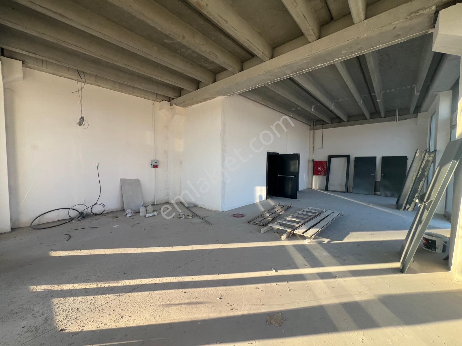 Konya Fevziçakmak Mah Cad Üzeri Satılık 320 M2 Asansörlü Satılık Dükkan - Görsel 24