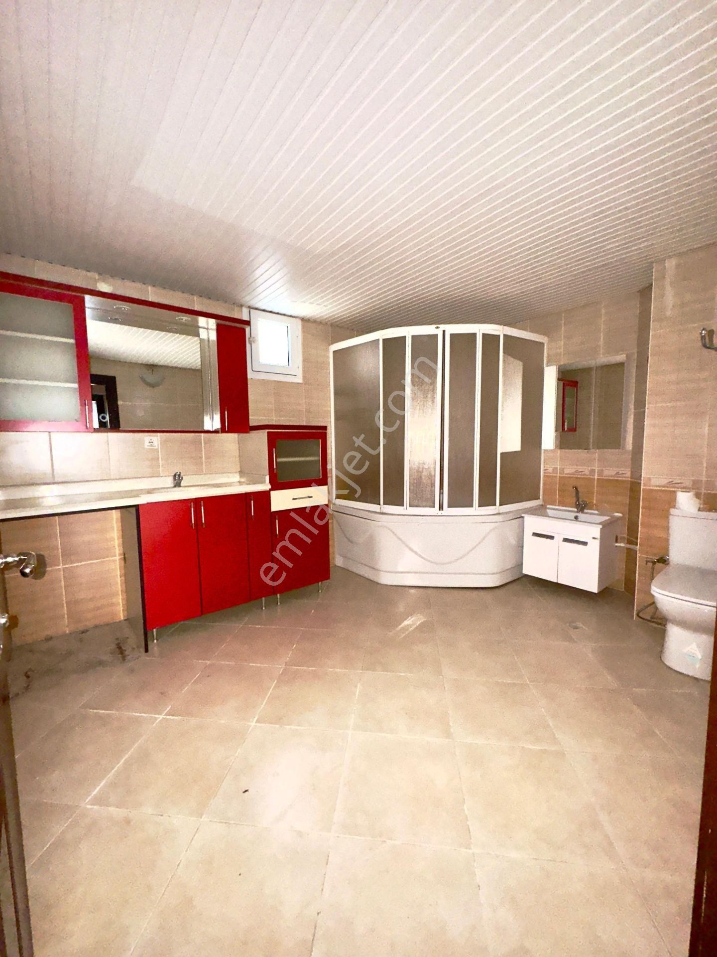 Menderes Mezitlide 330 M² 4 Cephe 3 Balkon Geniş Oturum - Görsel 29