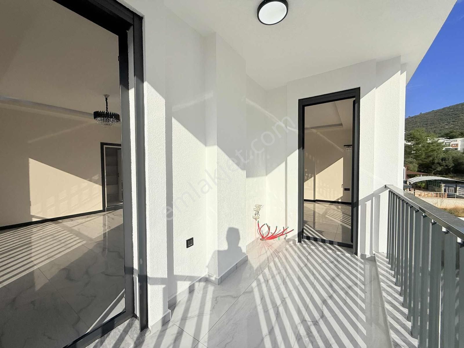 Denize Ve Doğaya Yakın Müstakil Lüks Villa! Takas Destekli - Görsel 13