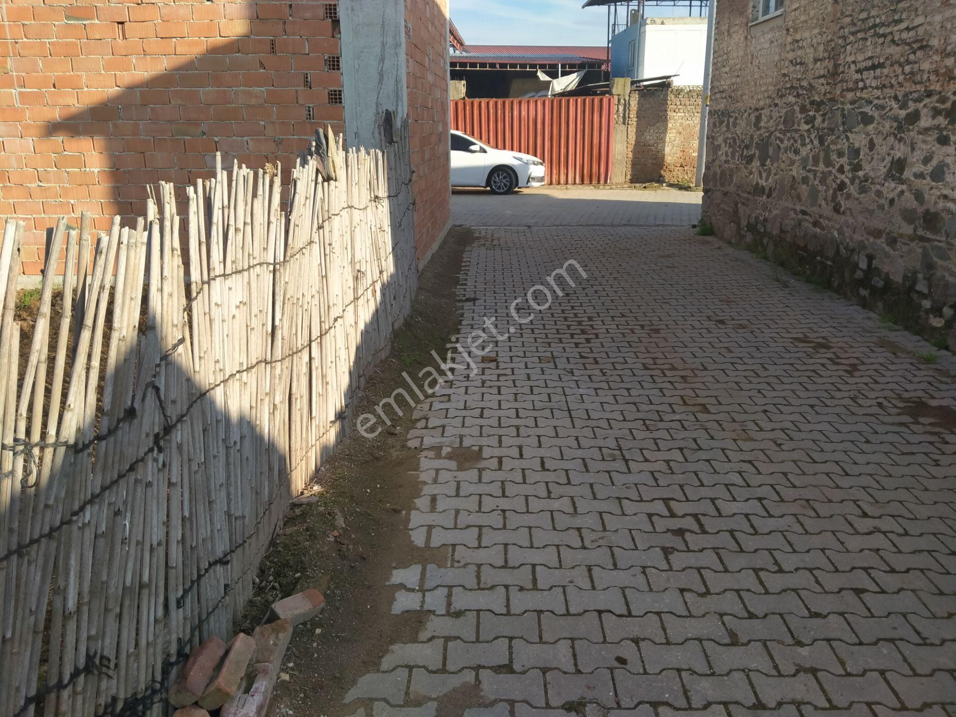 Yasin Emlaktan Sevindıklı Köy Merkezinde 280 M2 Arsa - Görsel 4
