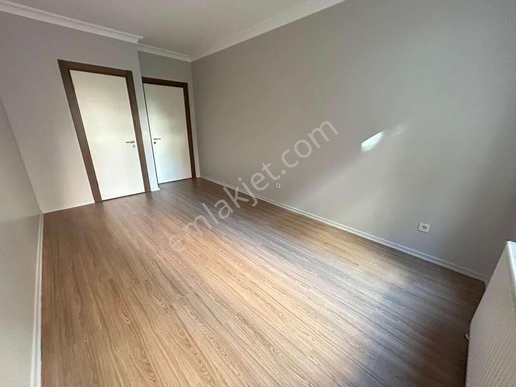 İdealtepe'de Muazzam Konumda Arakat Ön Cephe 3+1 Daire - Görsel 29