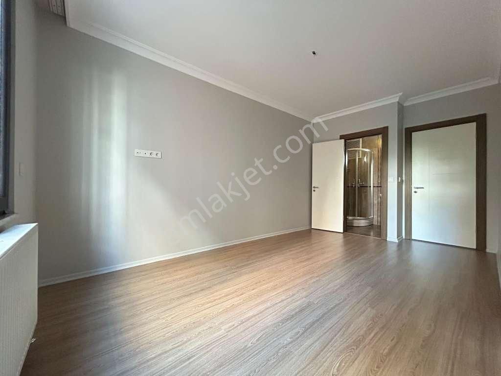 İdealtepe'de Muazzam Konumda Arakat Ön Cephe 3+1 Daire - Görsel 27