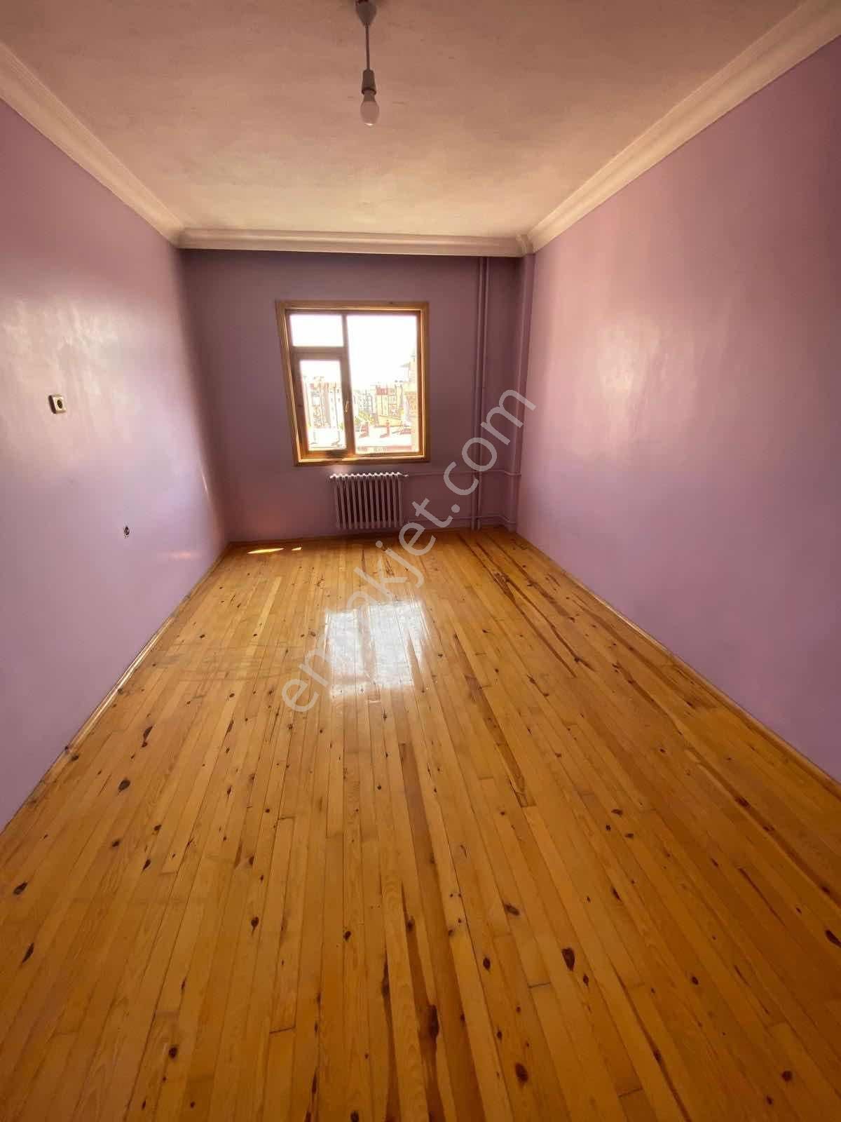 Nakipoğlu Mah. Kiralık 3+1 Daire - Görsel 13