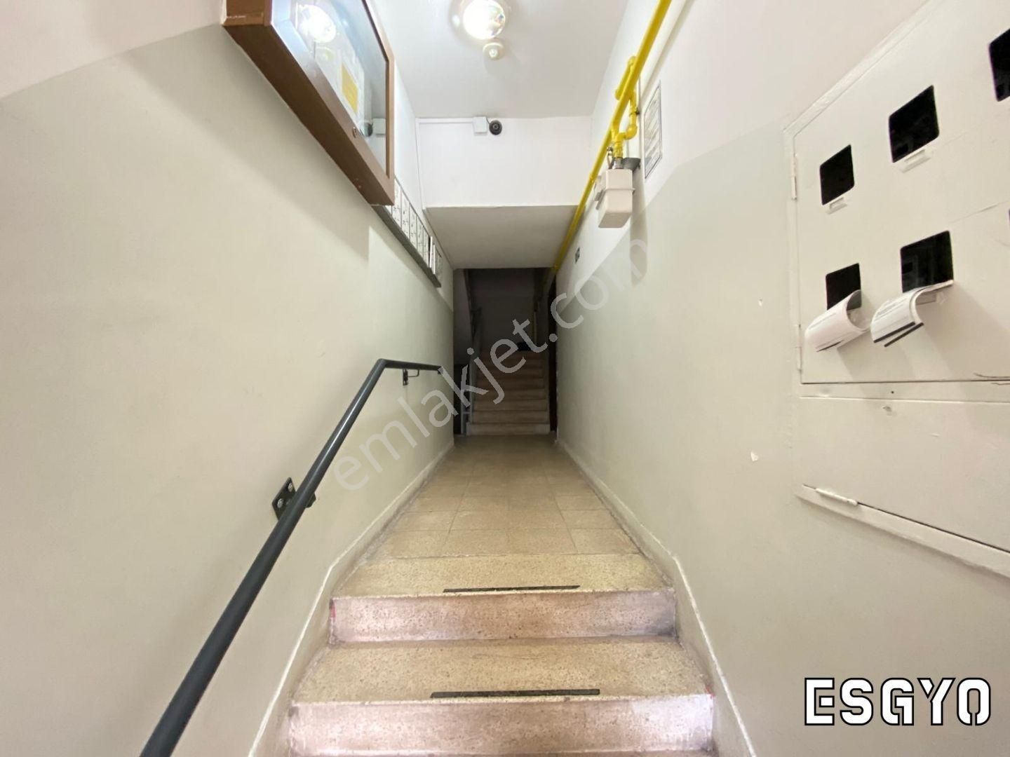 Esgyo'dan K. Toprak Mh Güçlü Sitesi 3+1 Ara Kat Kiralık Daire - Görsel 6