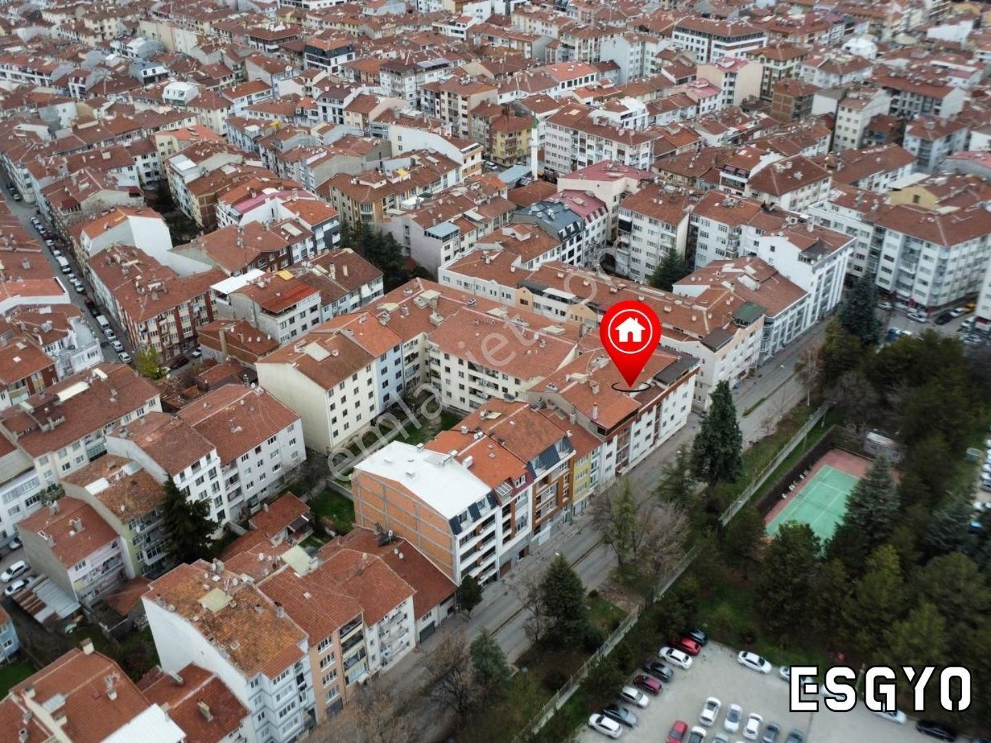 Esgyo'dan K. Toprak Mh Güçlü Sitesi 3+1 Ara Kat Kiralık Daire - Görsel 35