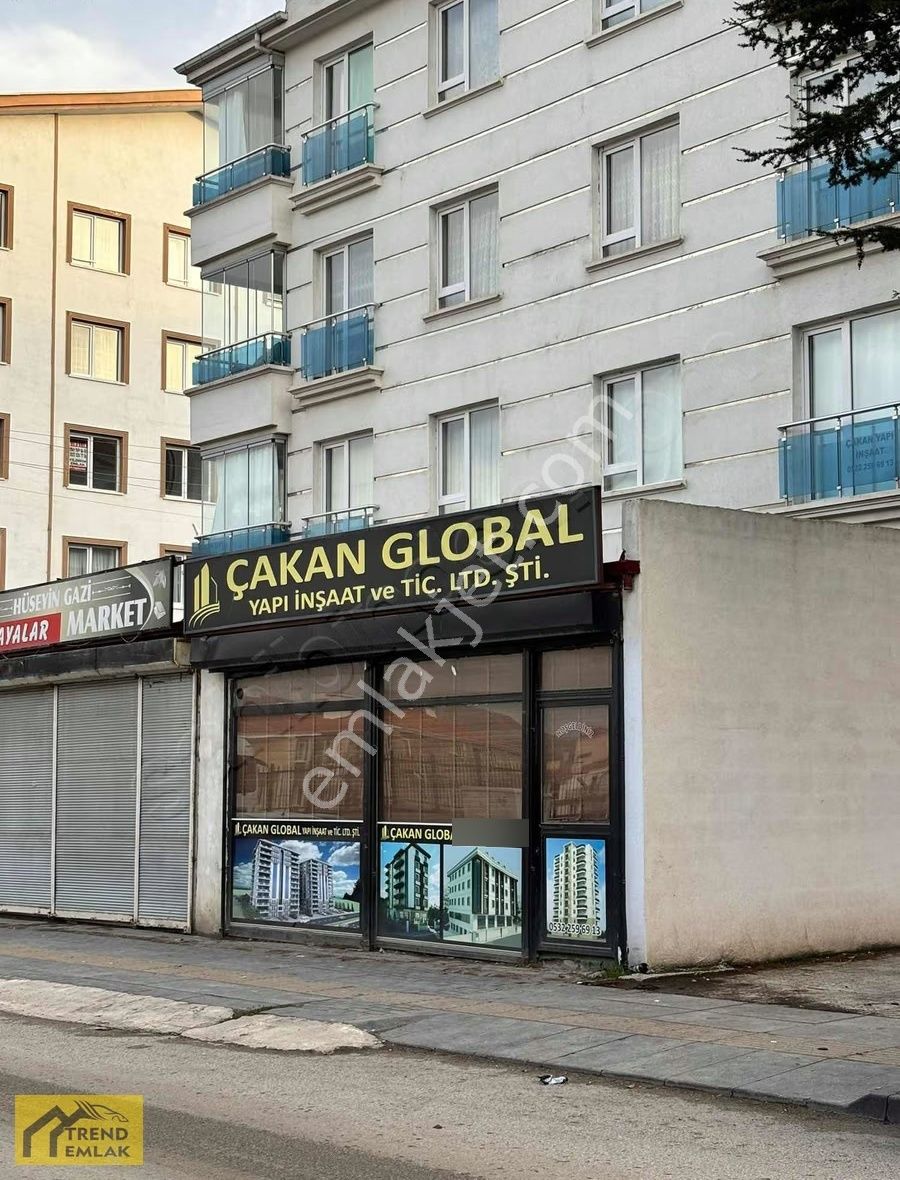 Trend'den Cadde Üzeri 70 M2 Fırsat Dükkan Masrafsız** - Görsel 3