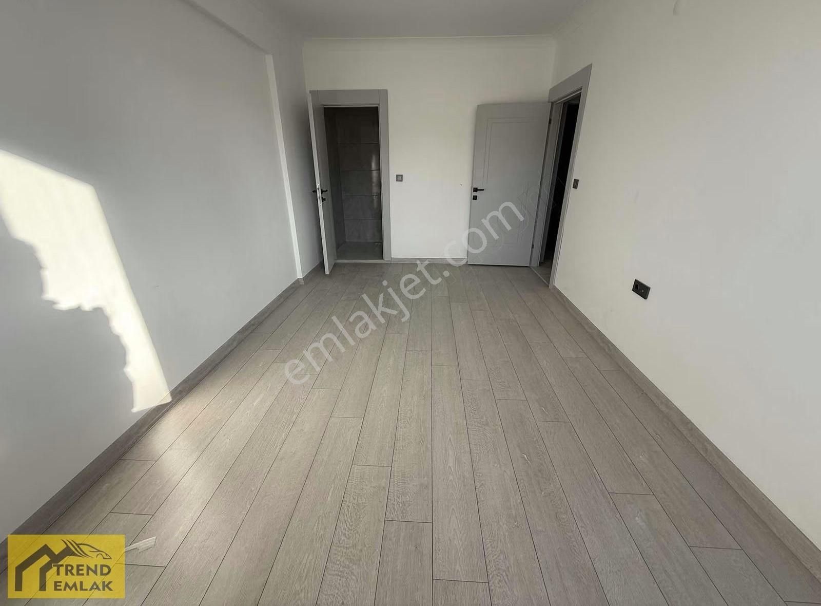 Trend'den Ebeveyn+teras Güney Cephe 3.kat Ön Cephe Sıfır 135m2** - Görsel 31