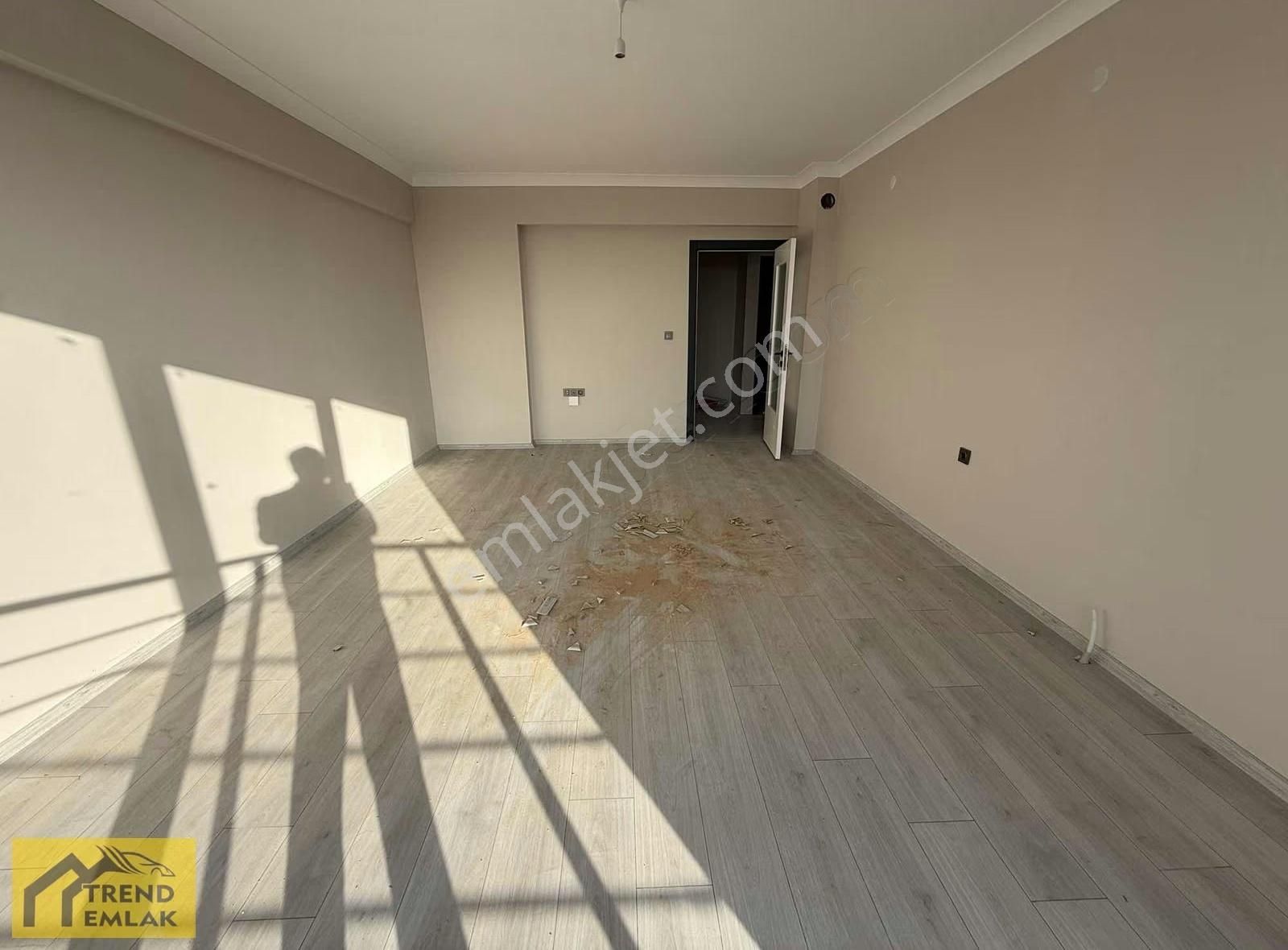 Trend'den Migros Karşısı 4.kat Güney Cephe Ebeveyn+giyinme 140m2 - Görsel 33