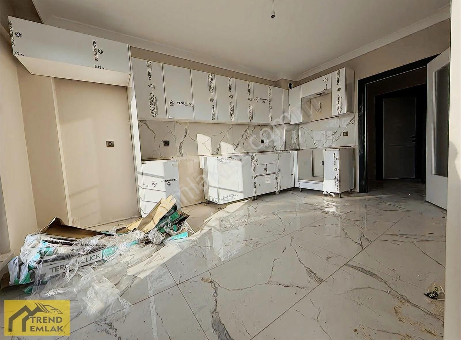 Trend'den Migros Karşısı 4.kat Güney Cephe Ebeveyn+giyinme 140m2 - Görsel 30