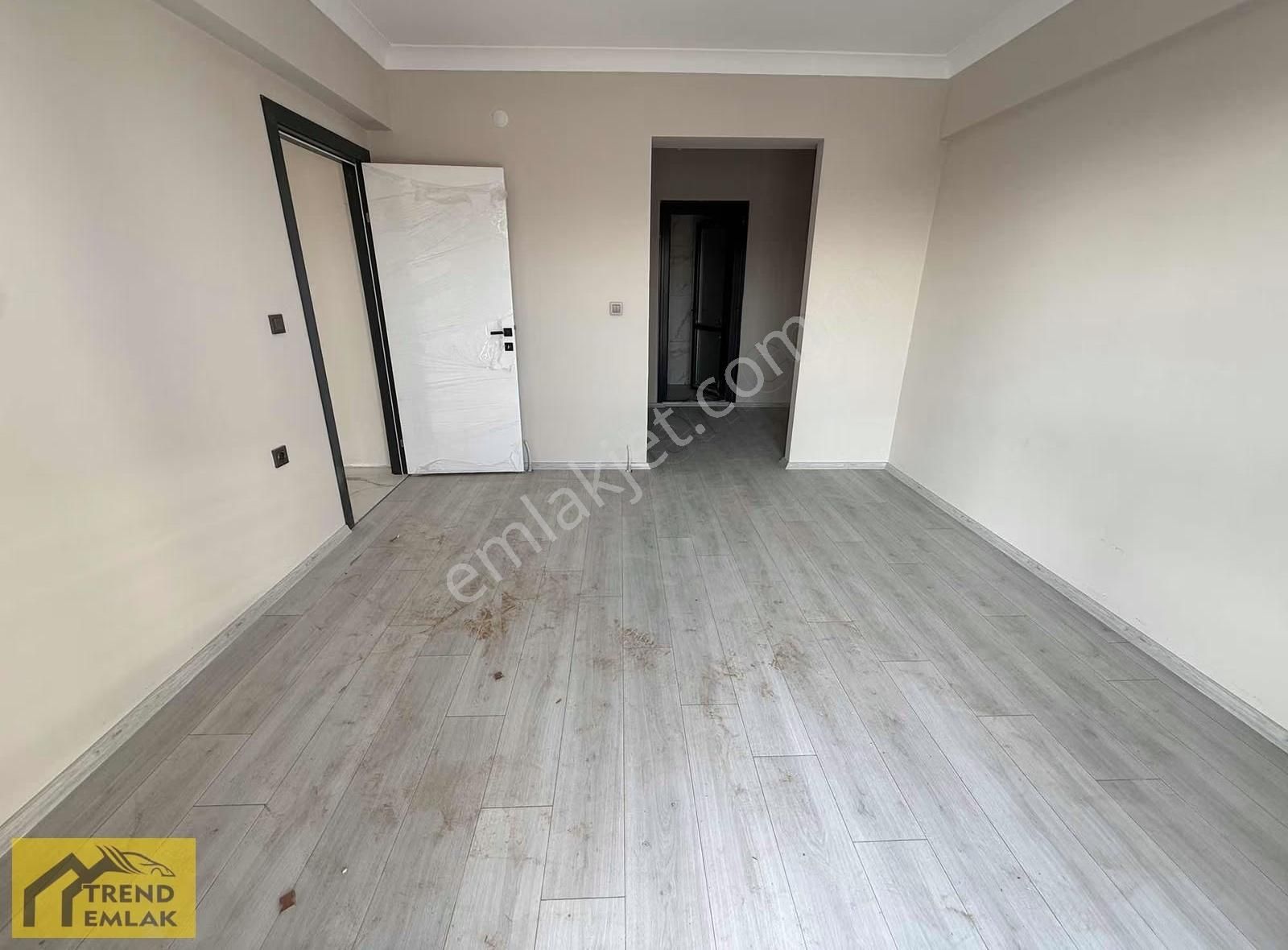 Trend'den Migros Karşısı 4.kat Güney Cephe Ebeveyn+giyinme 140m2 - Görsel 6