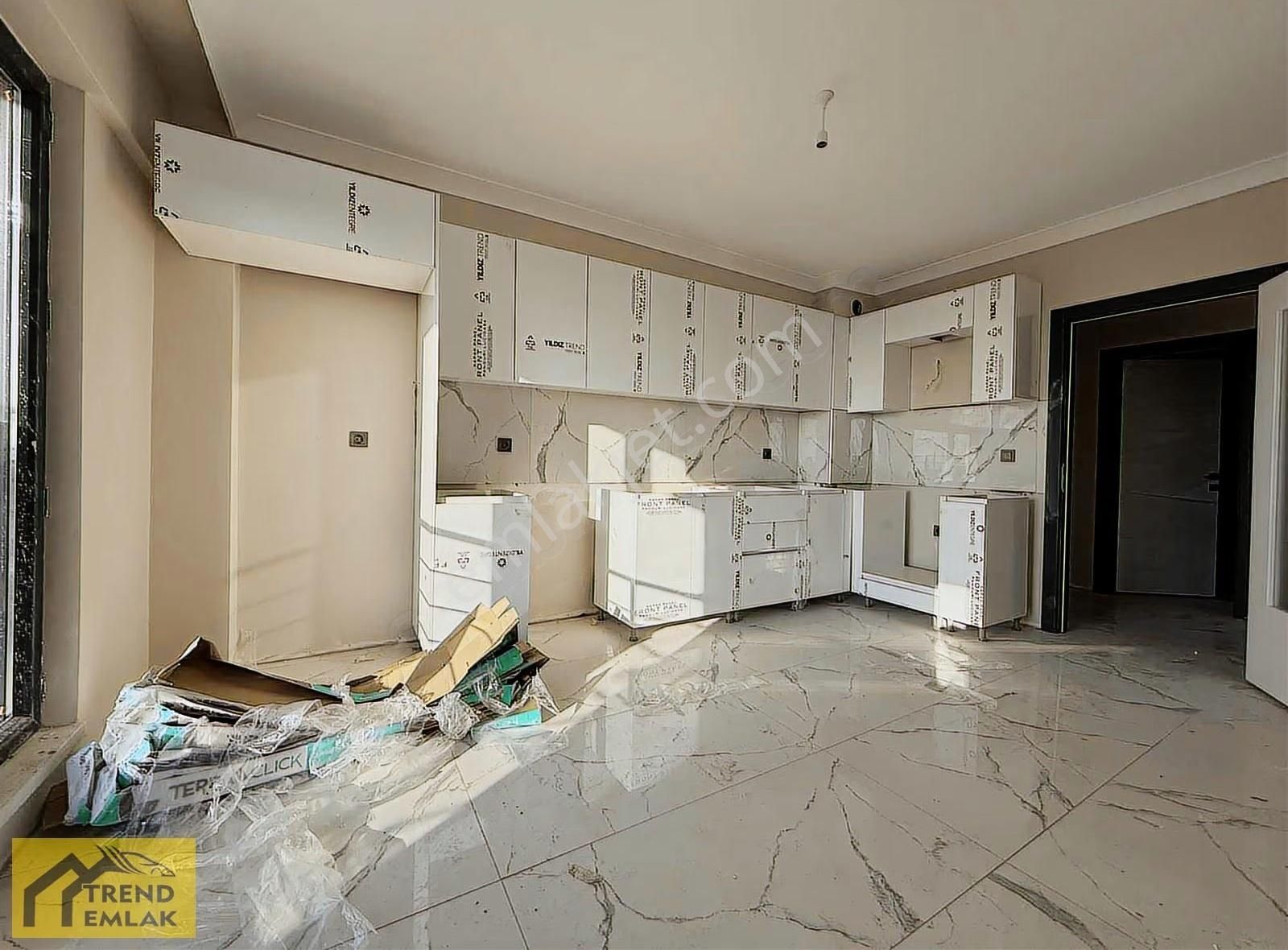 Trend'den Migros Karşısı 4.kat Güney Cephe Ebeveyn+giyinme 140m2 - Görsel 14