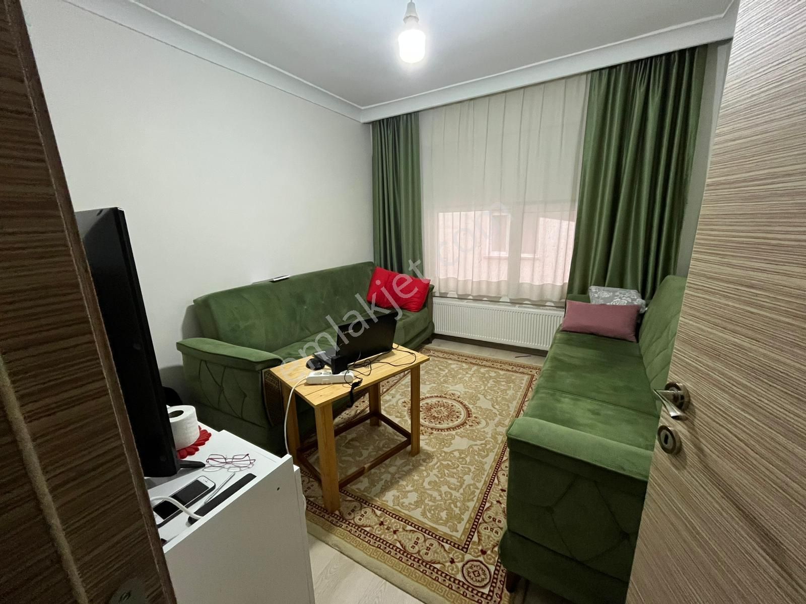 Kutlu'da Dereboyu Cad. Yakınında Asansörlü 4+1 Satılık Daire !!! - Görsel 2