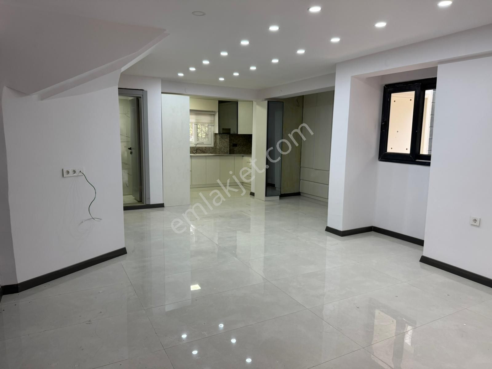 Didim Çamlık Mah.satılık 4+1 Full Yeni Tadilatlı Villa - Görsel 6